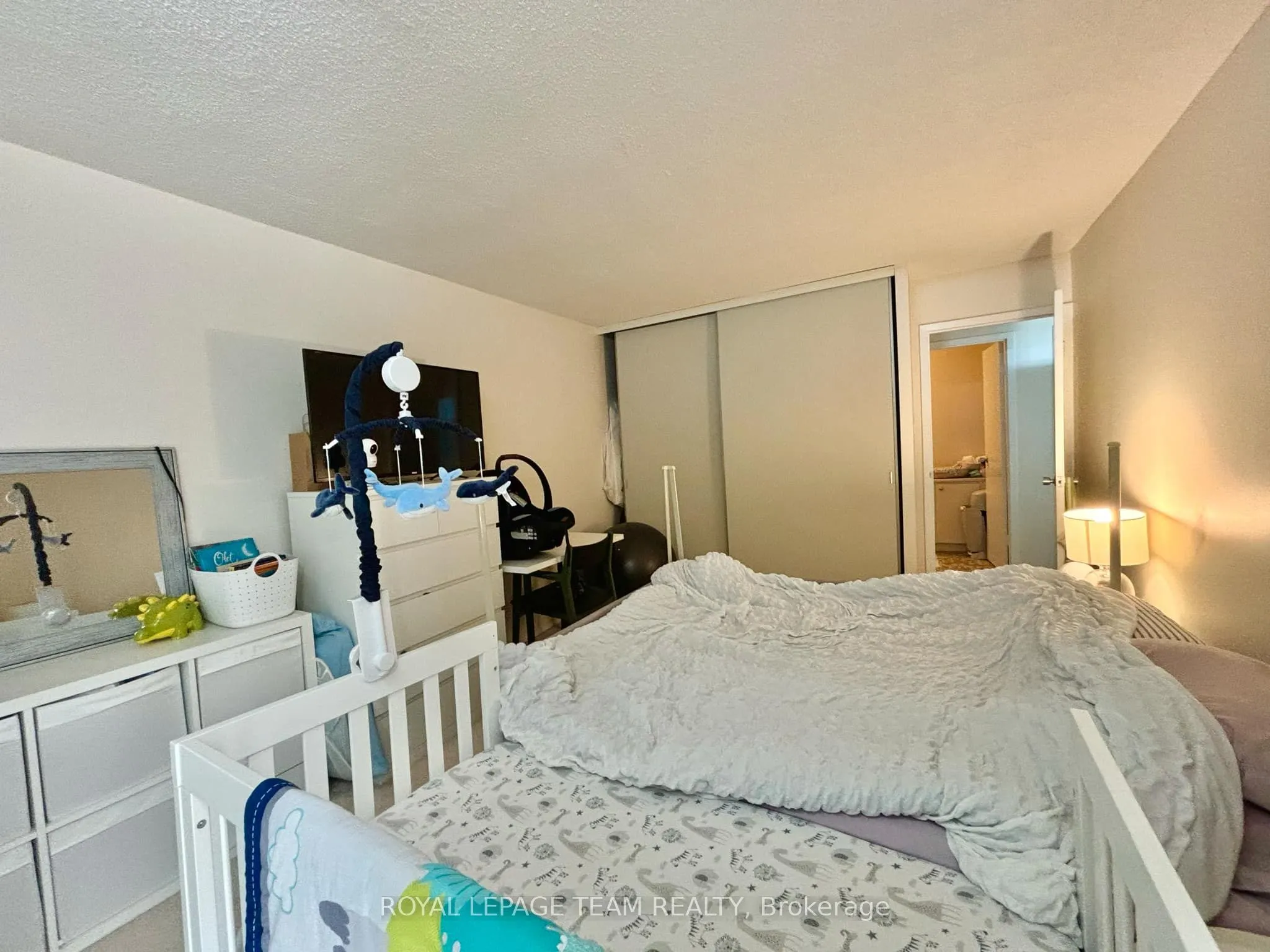2951 Riverside Drive, #1101