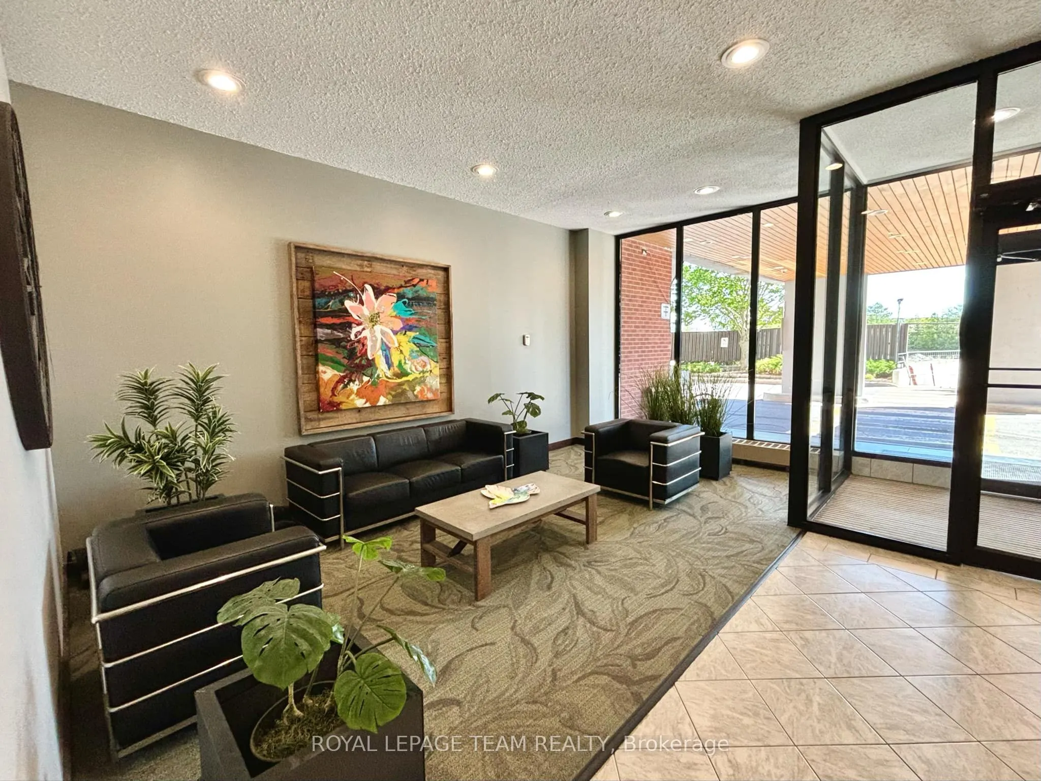 2951 Riverside Drive, #1101