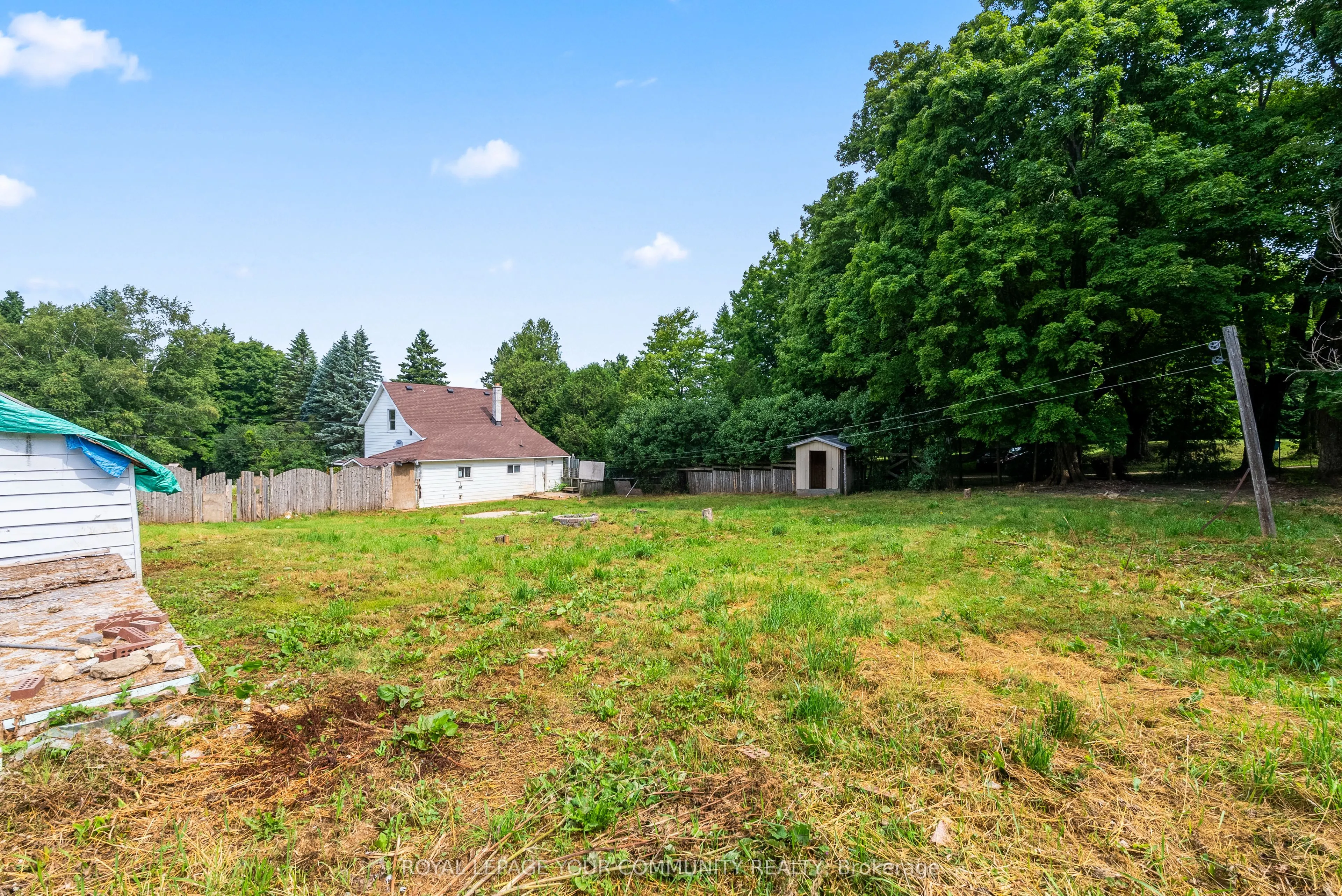 500218 GREY ROAD 12