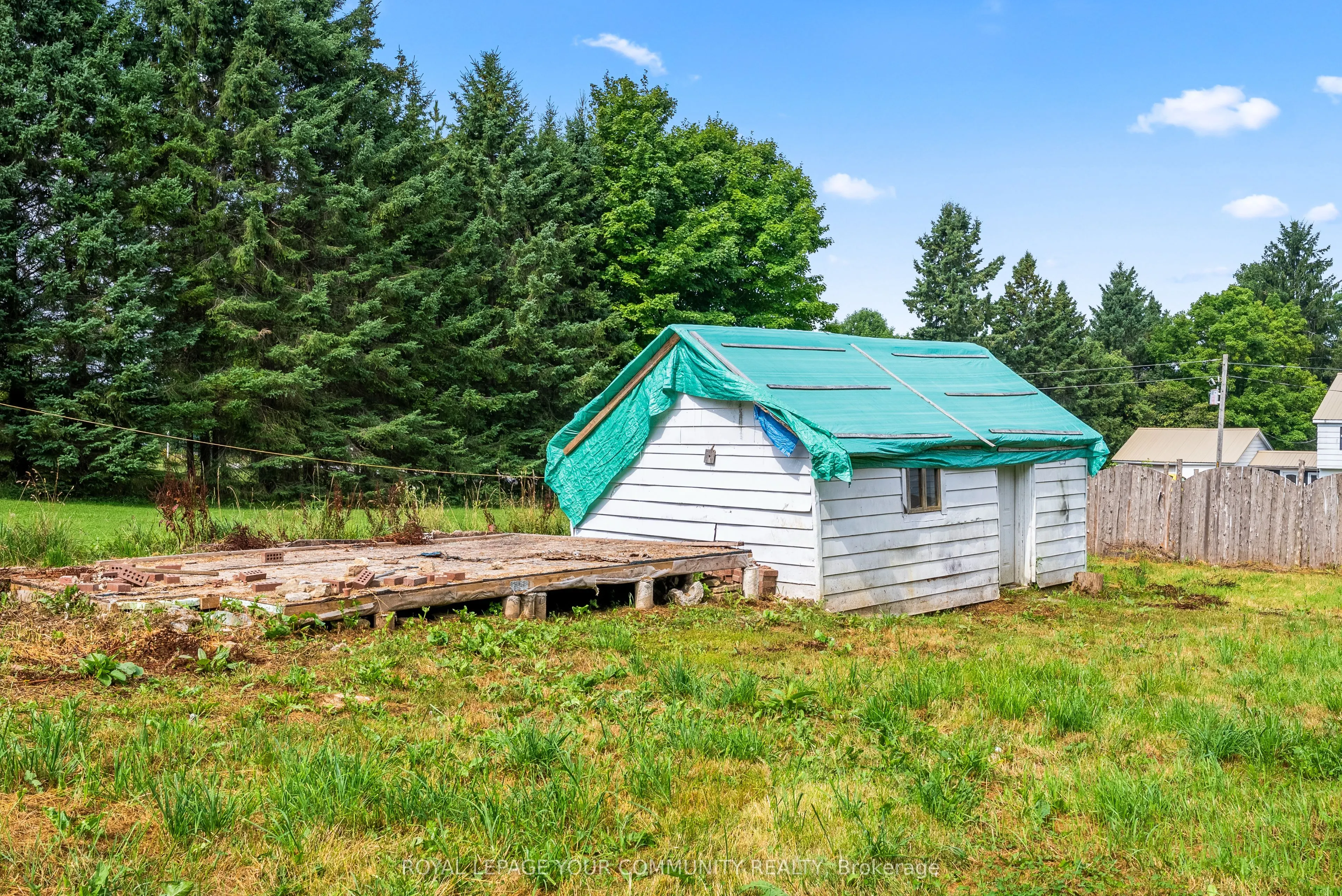 500218 GREY ROAD 12