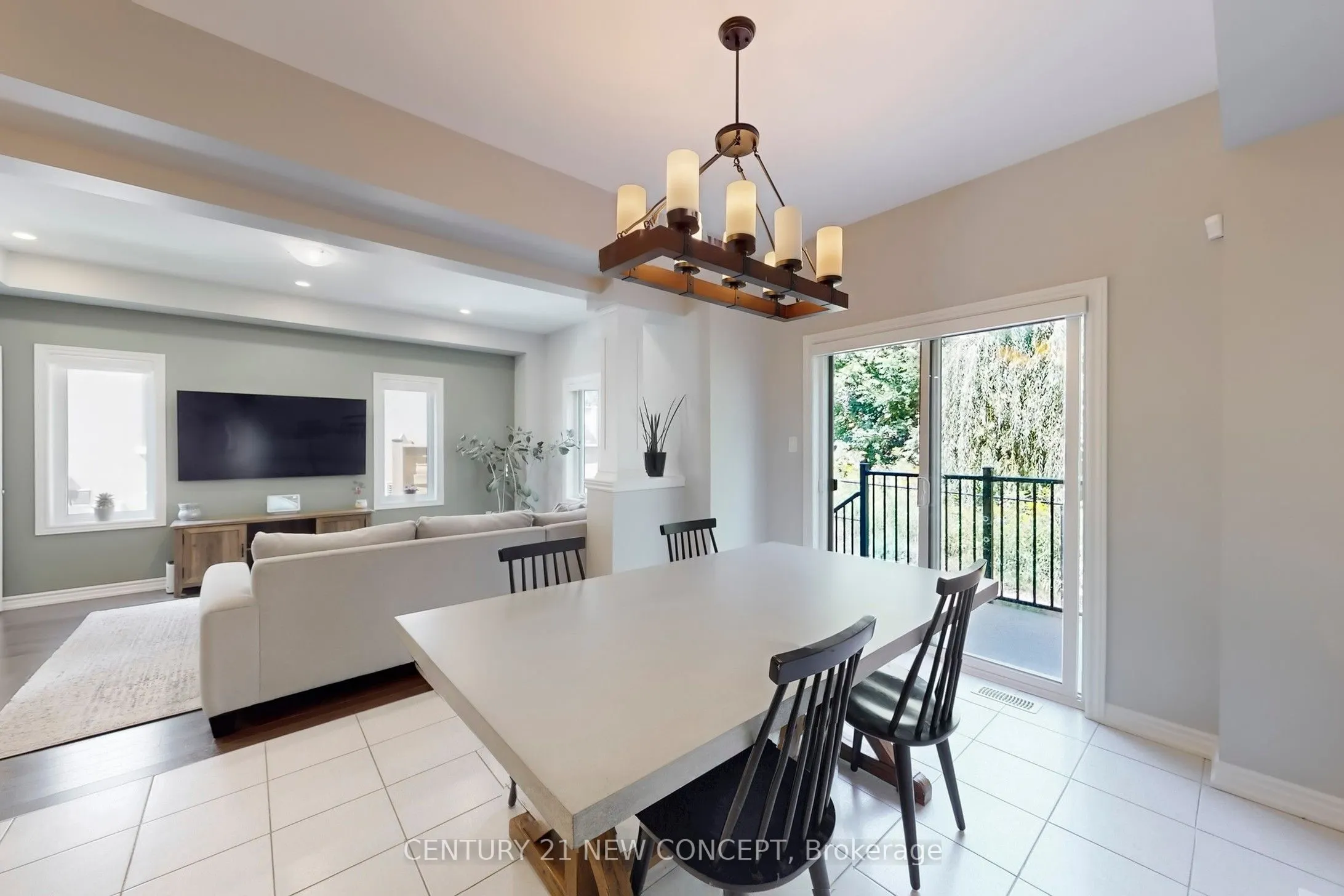 515 Garner Road W, #28