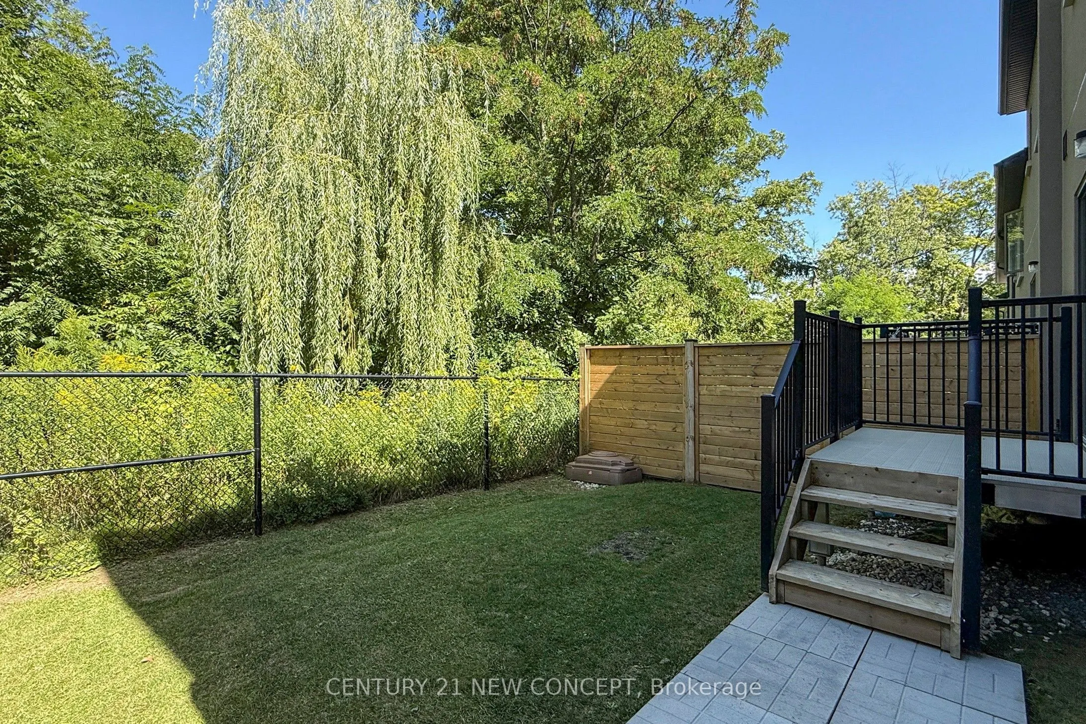 515 Garner Road W, #28