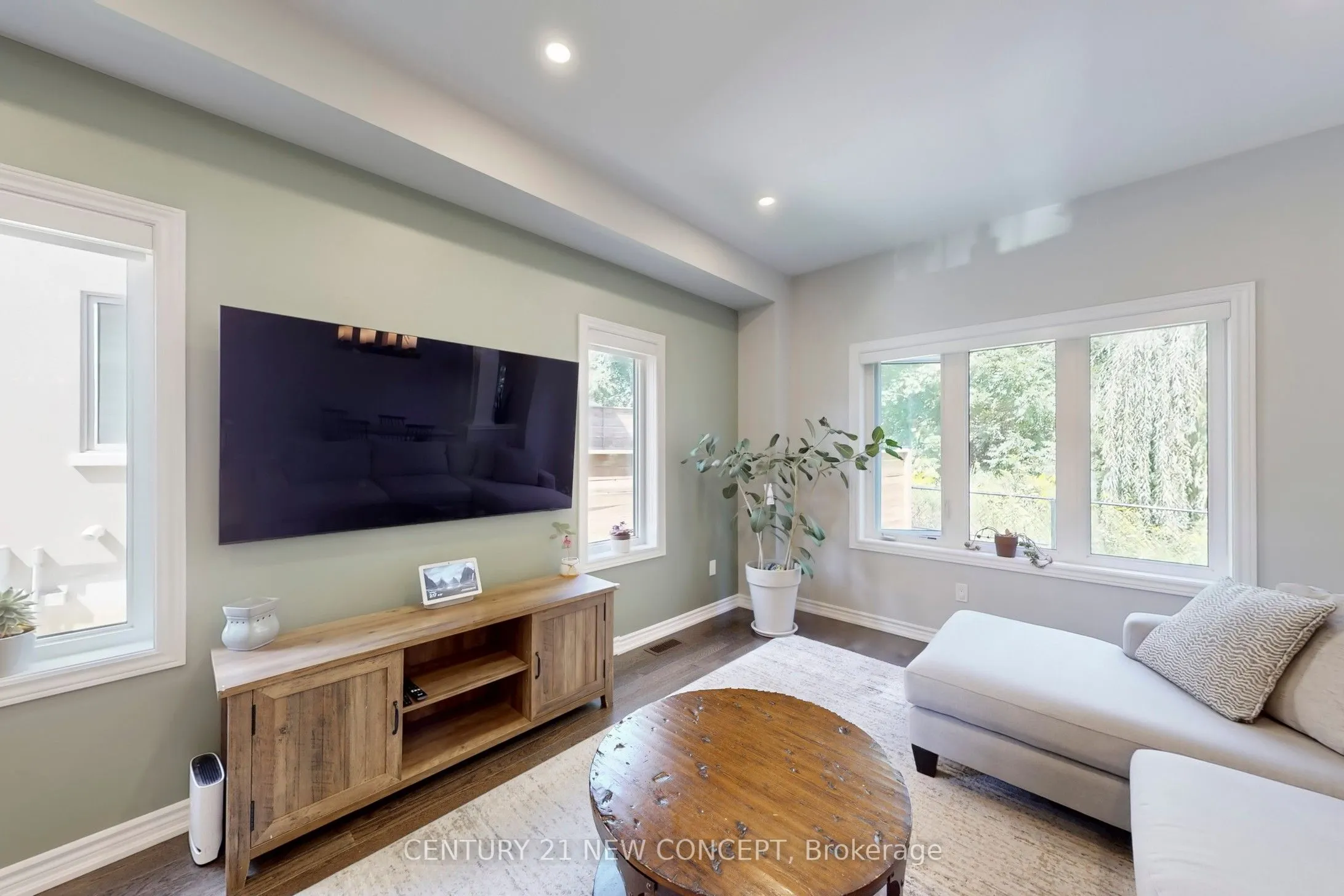 515 Garner Road W, #28