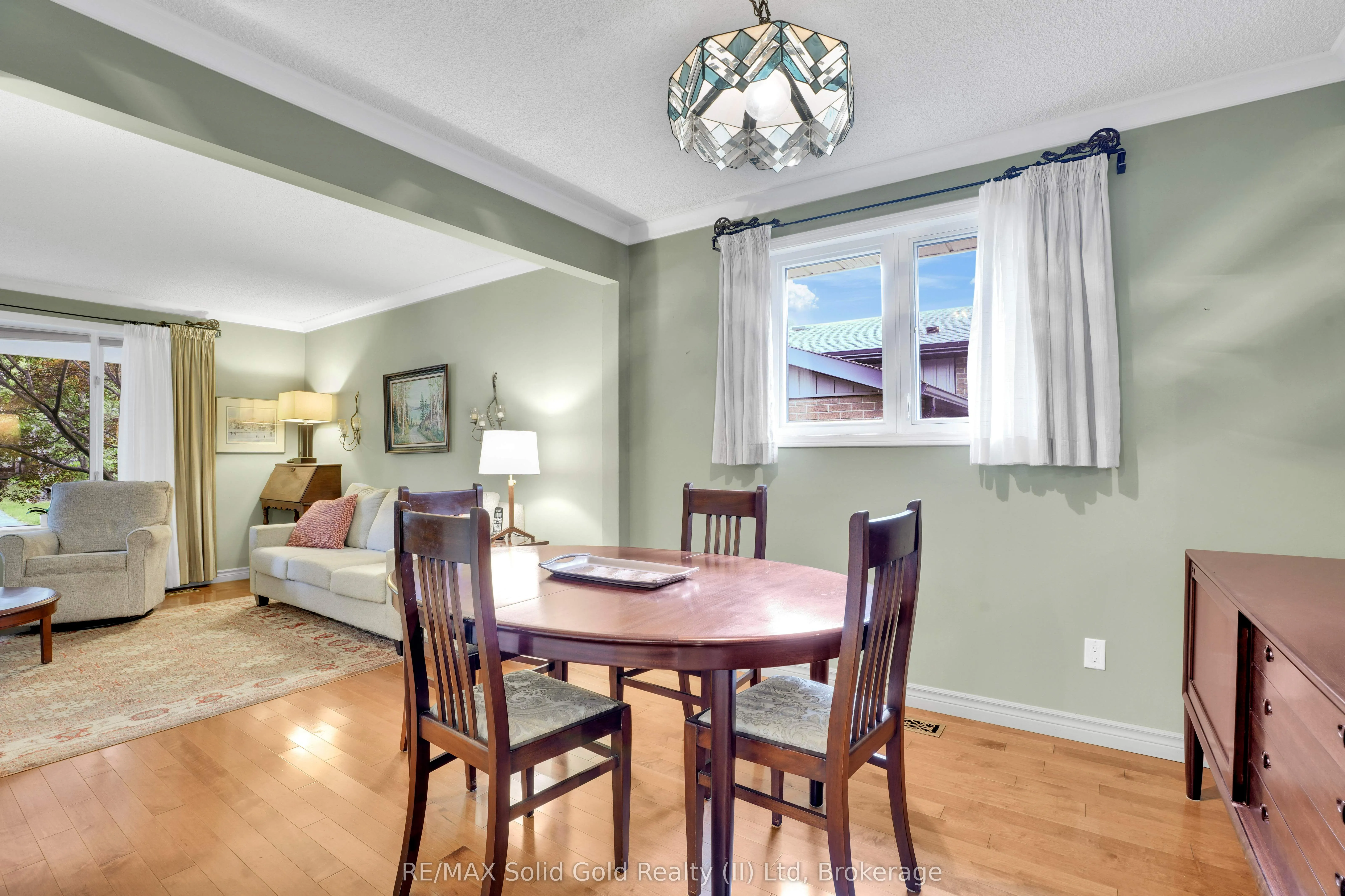 310 Daleside Place