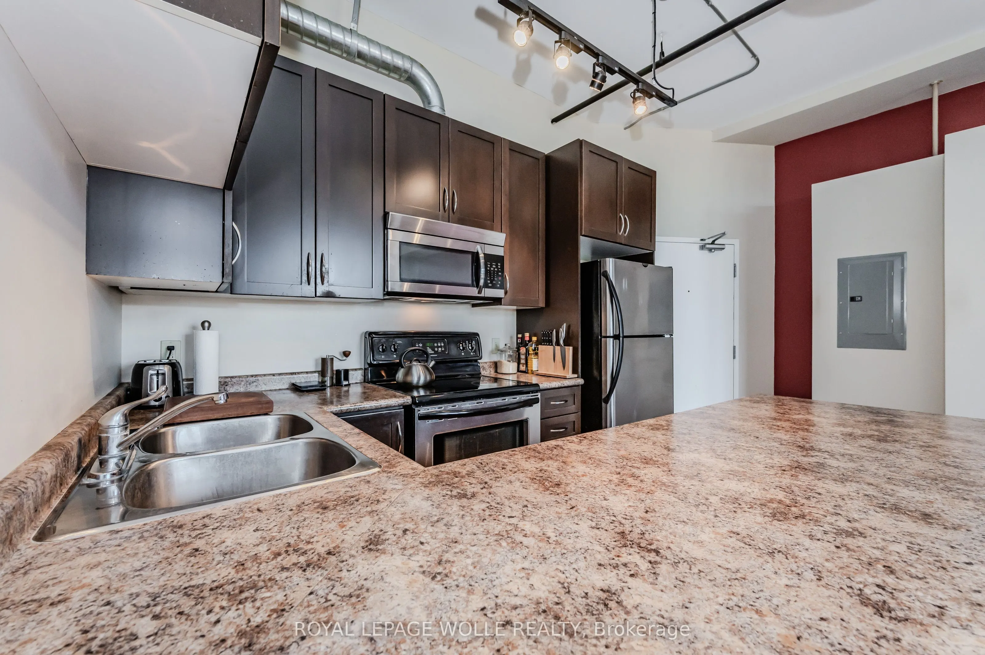 120 Mansion Street, #505