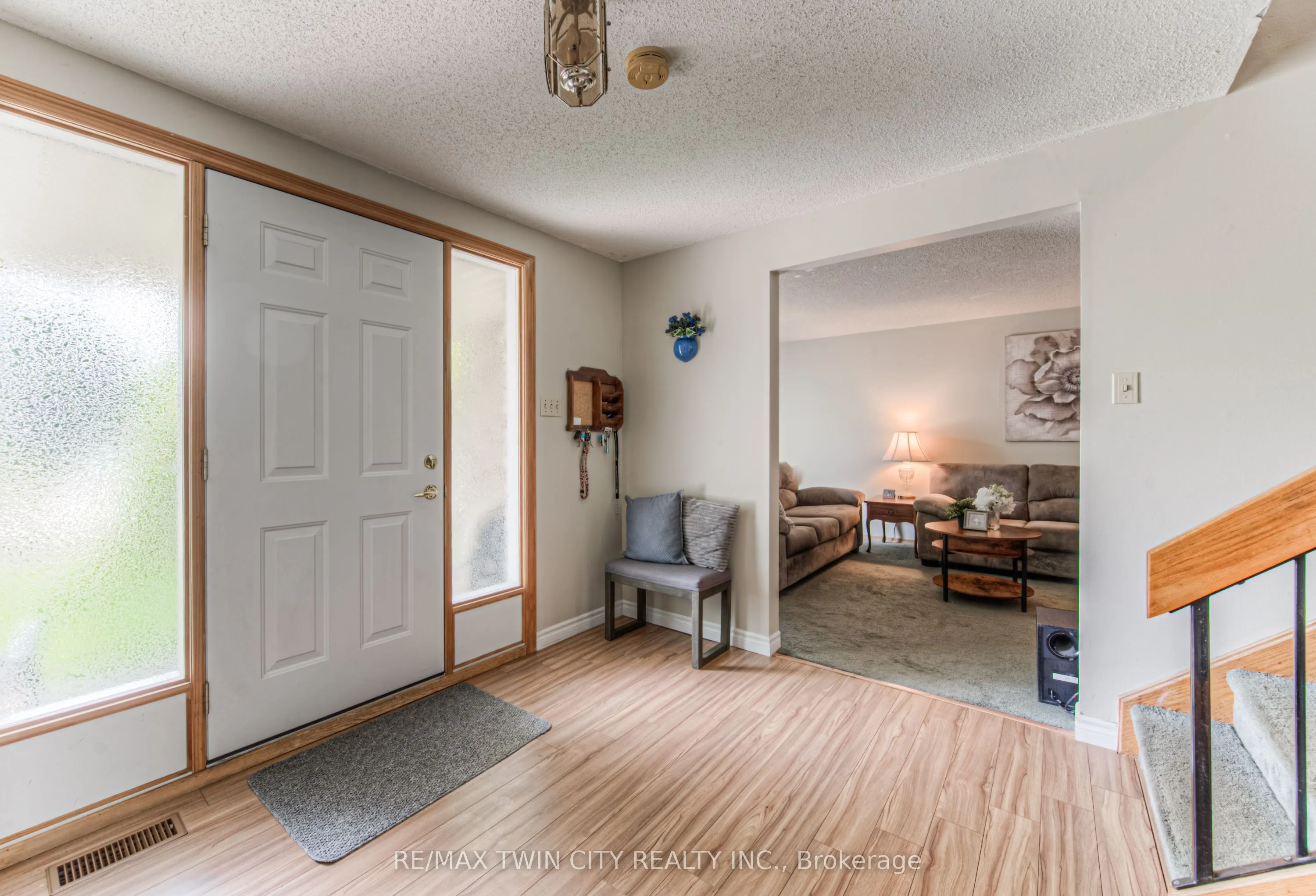 82 Roseneath Crescent