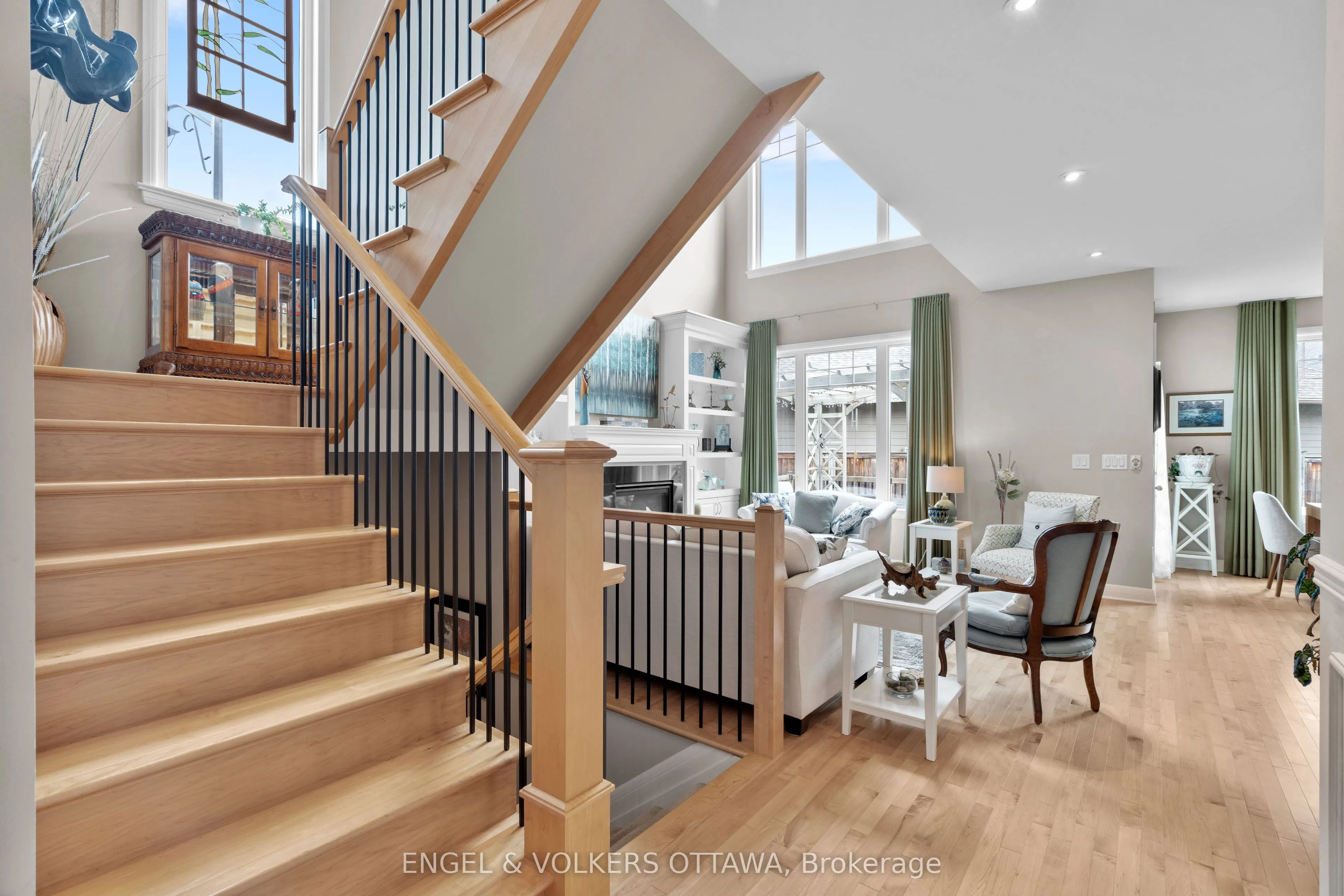 27 Esquimault Avenue