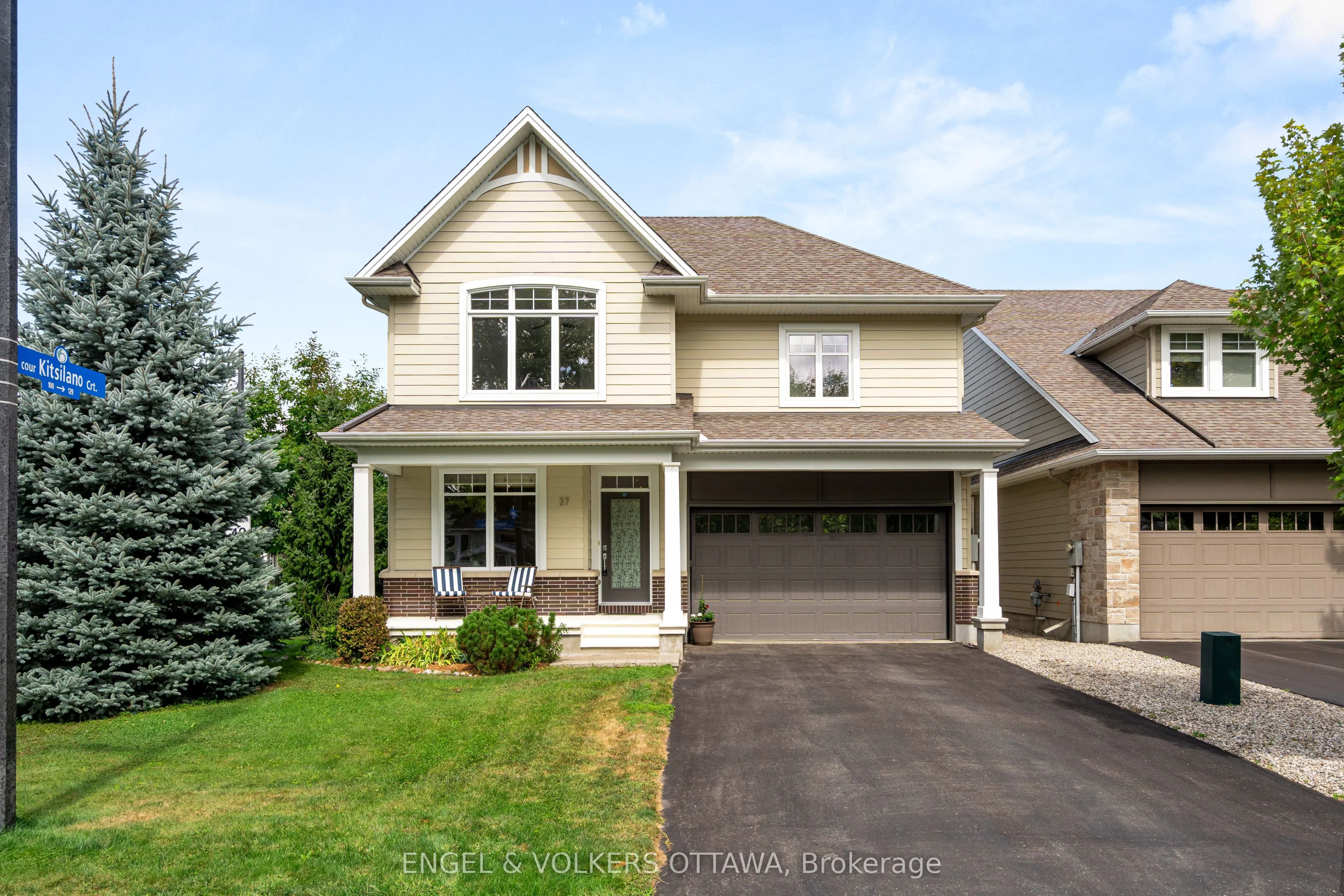27 Esquimault Avenue