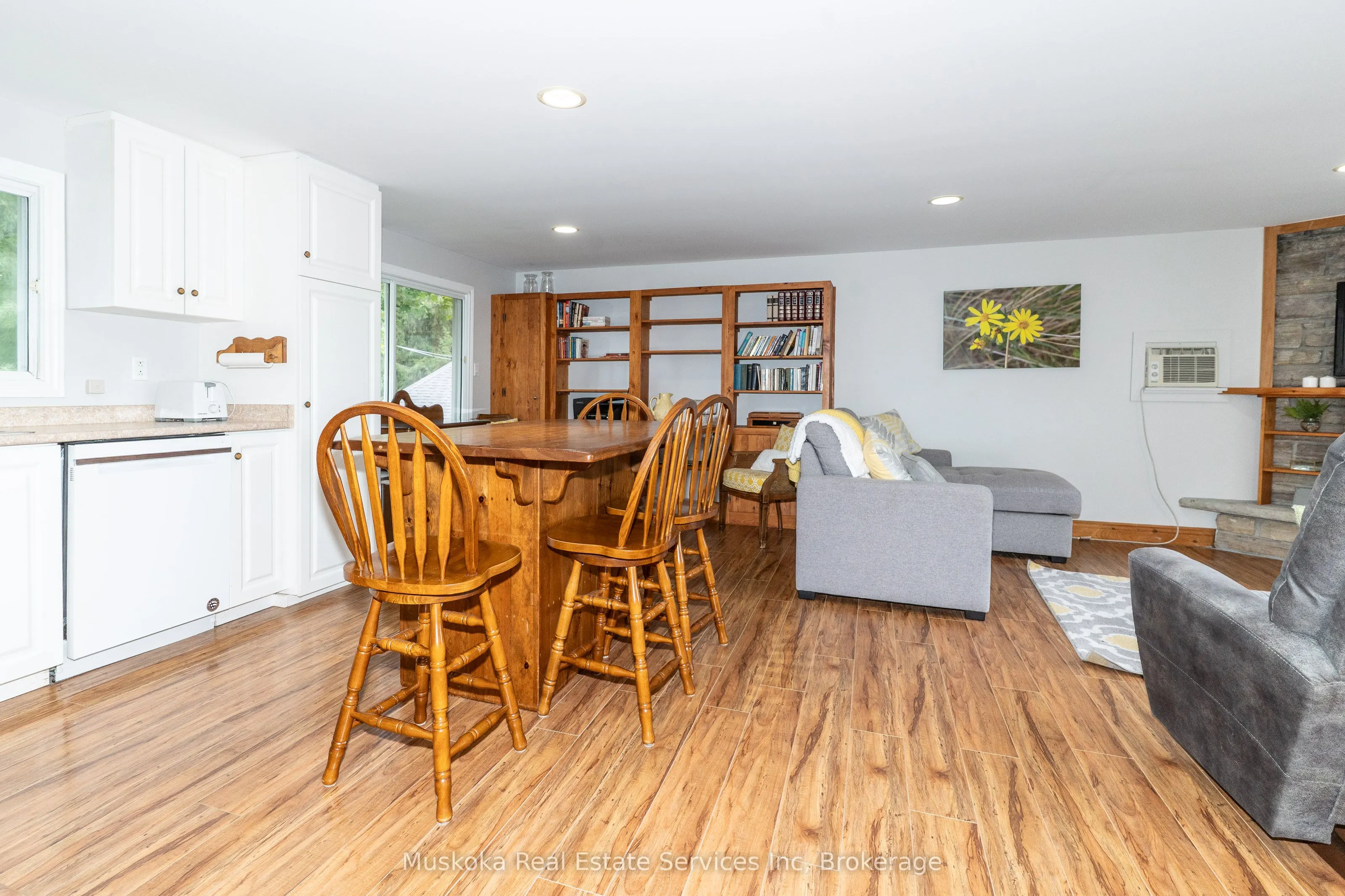 250 Wapaska Crescent