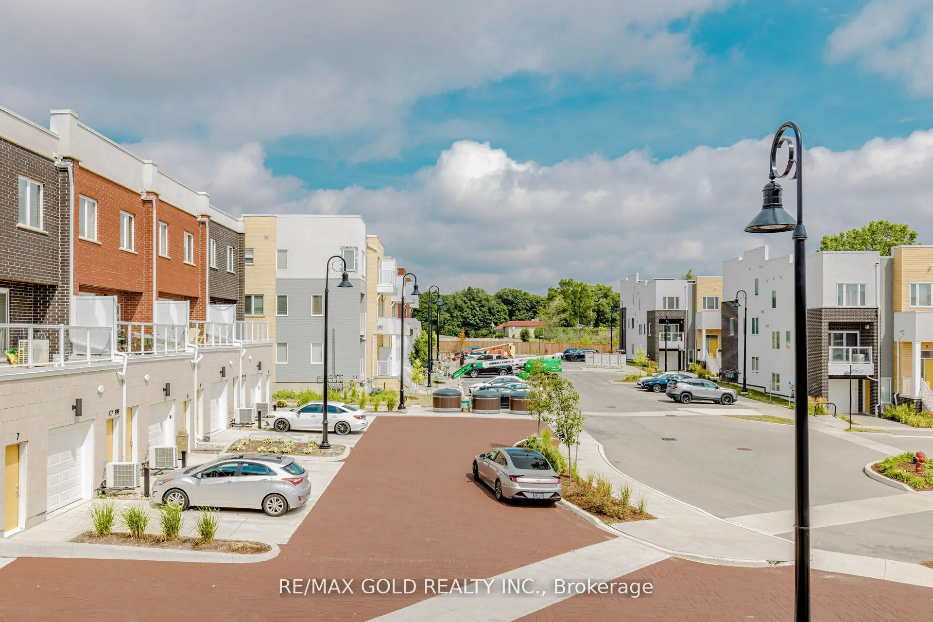 124 Seabrook Drive, #3