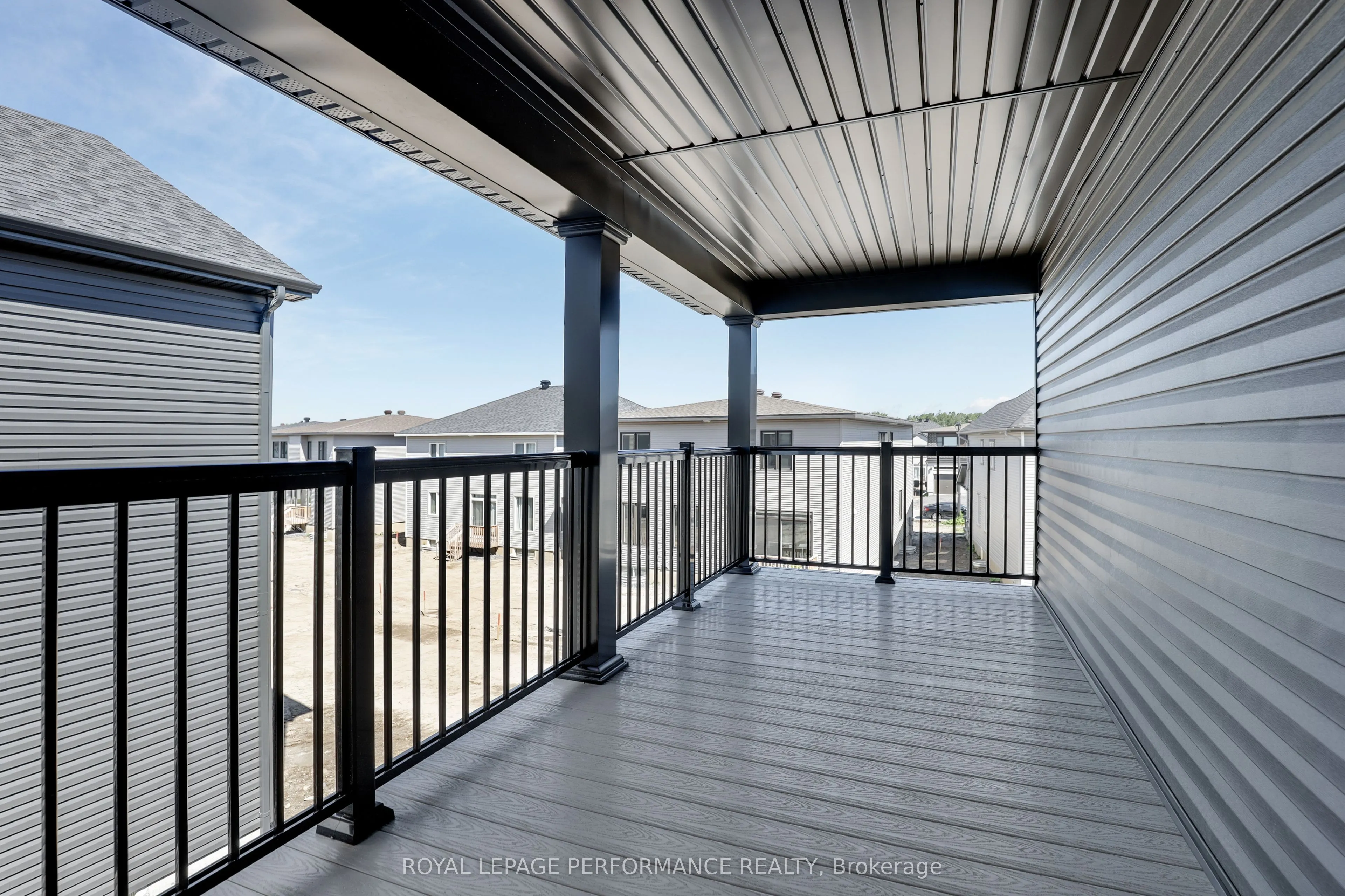 32 DUN SKIPPER Way, #A