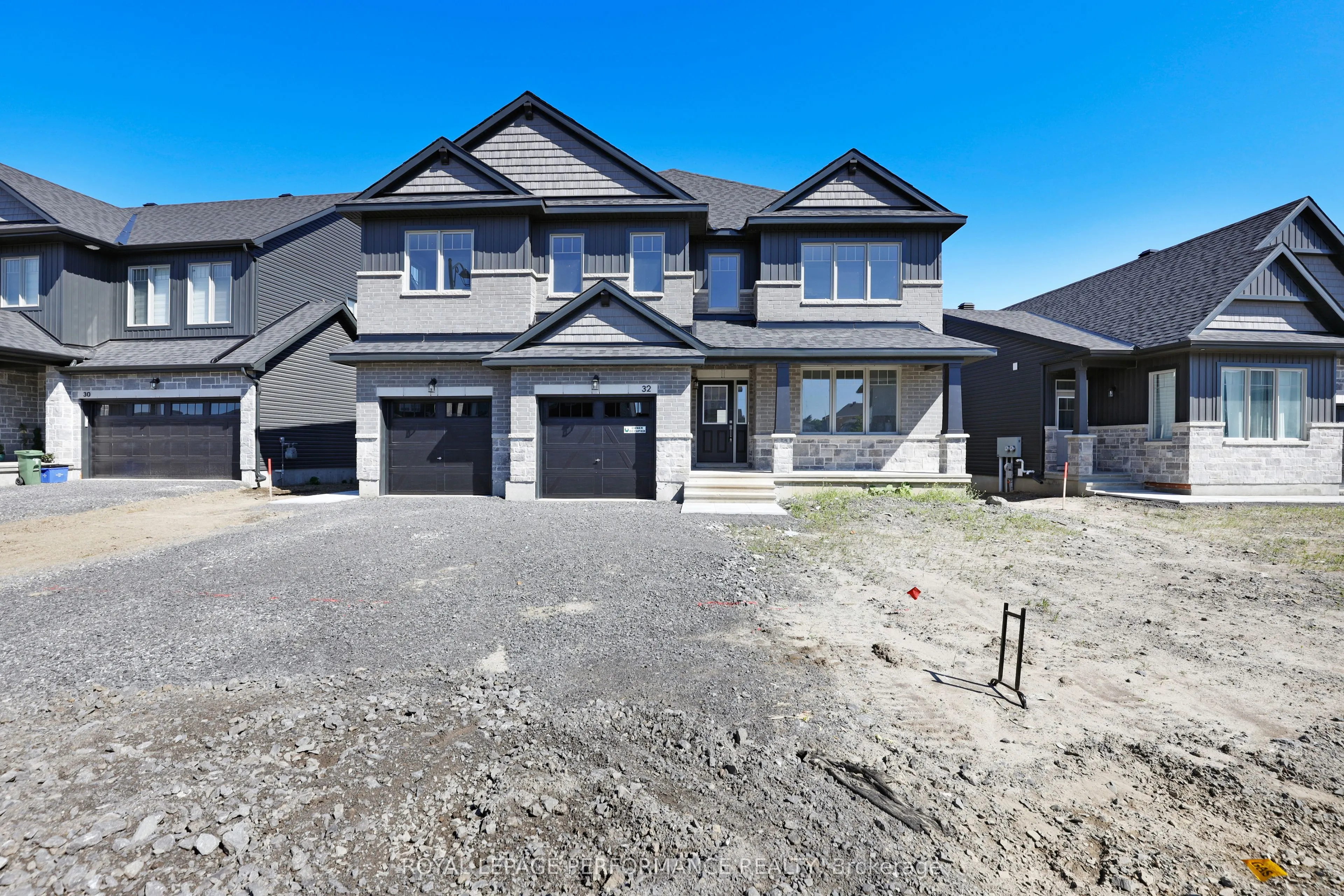 32 DUN SKIPPER Way, #A