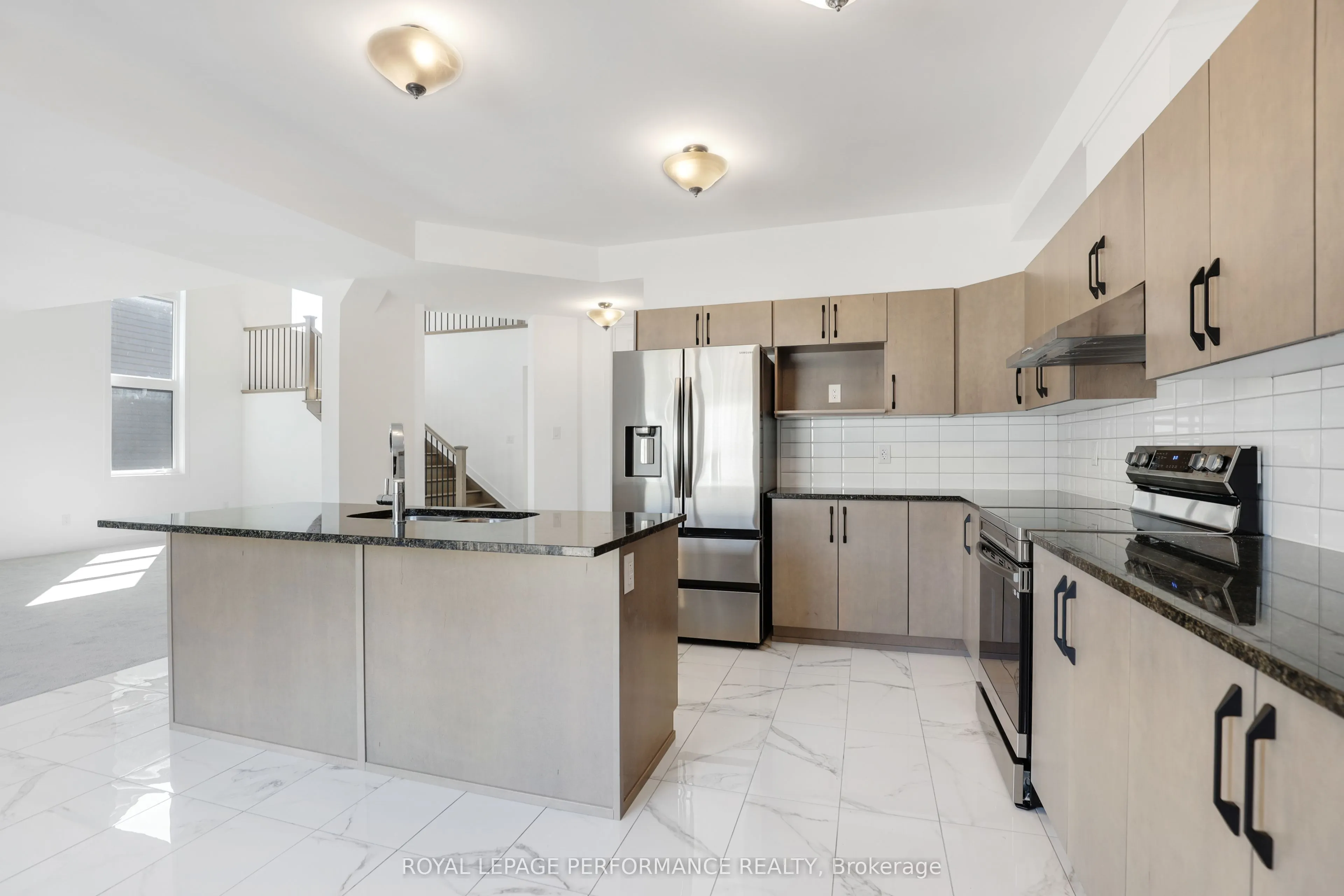 32 DUN SKIPPER Way, #A