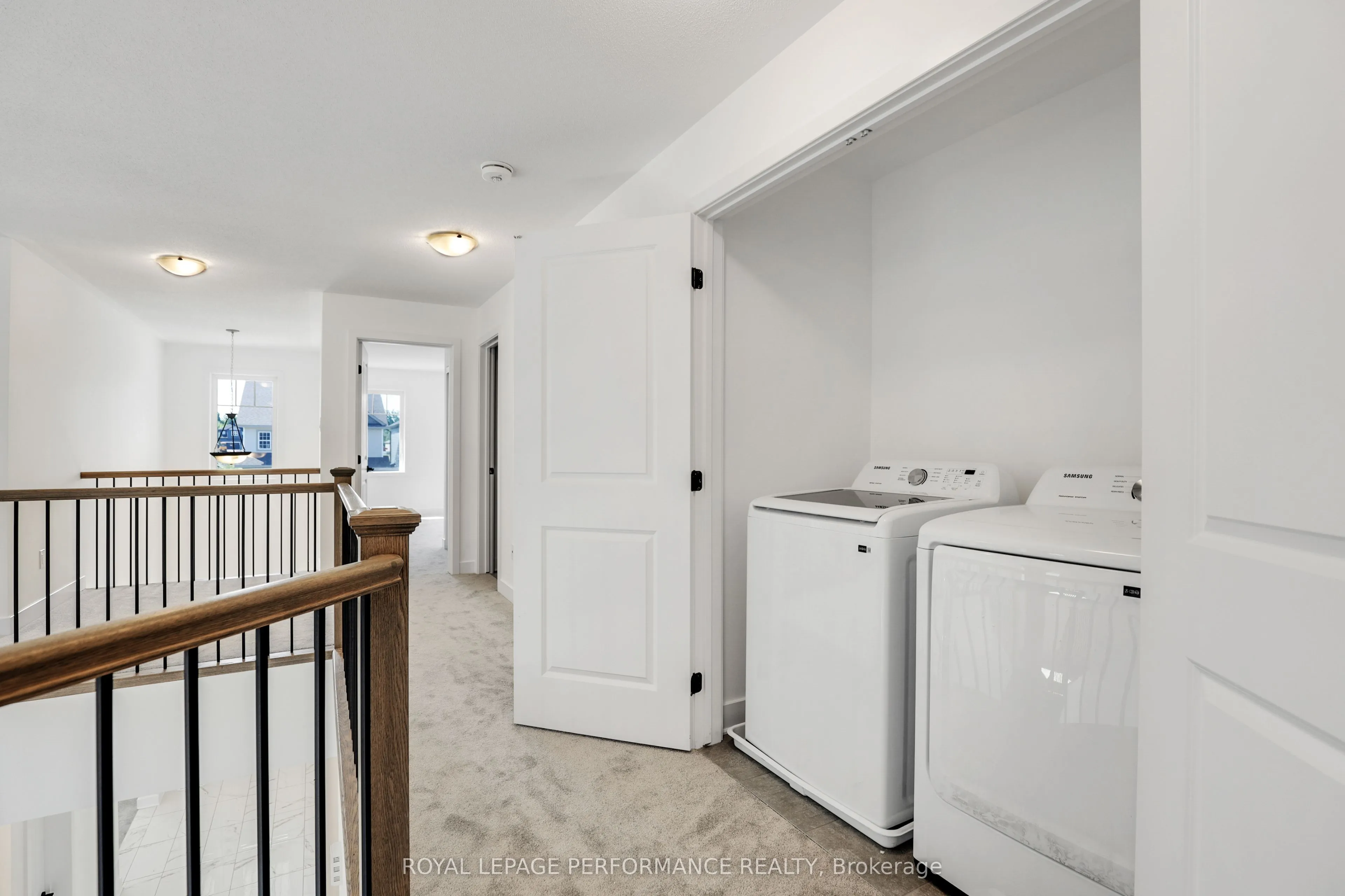 32 DUN SKIPPER Way, #A