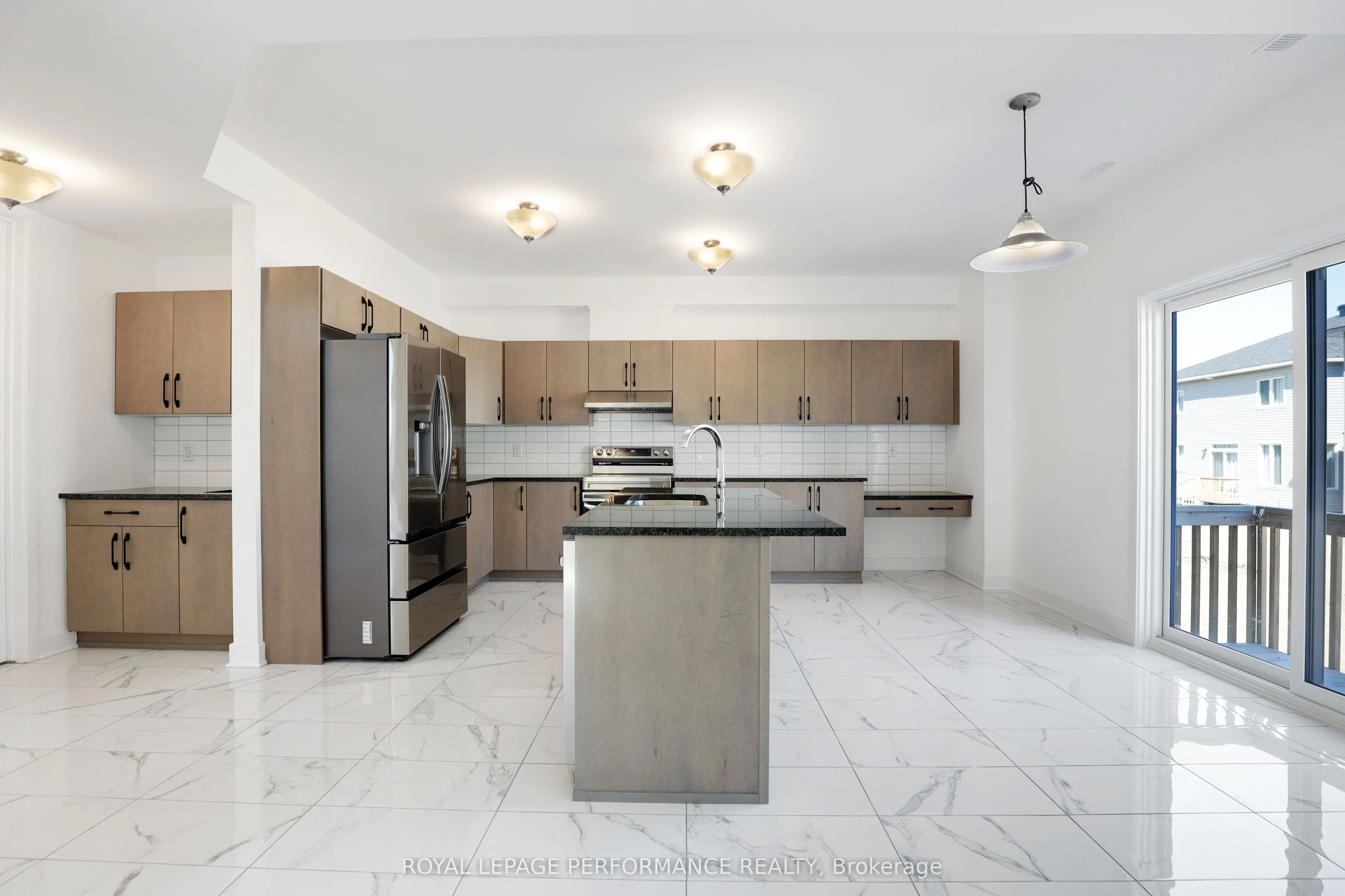 32 DUN SKIPPER Way, #A