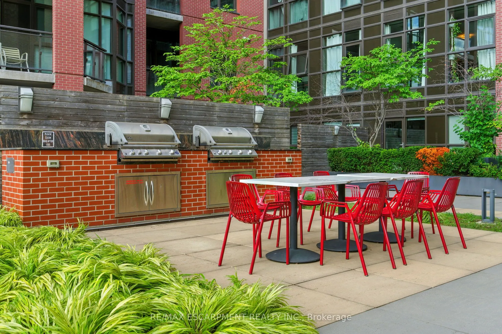 118 King Street E, #523