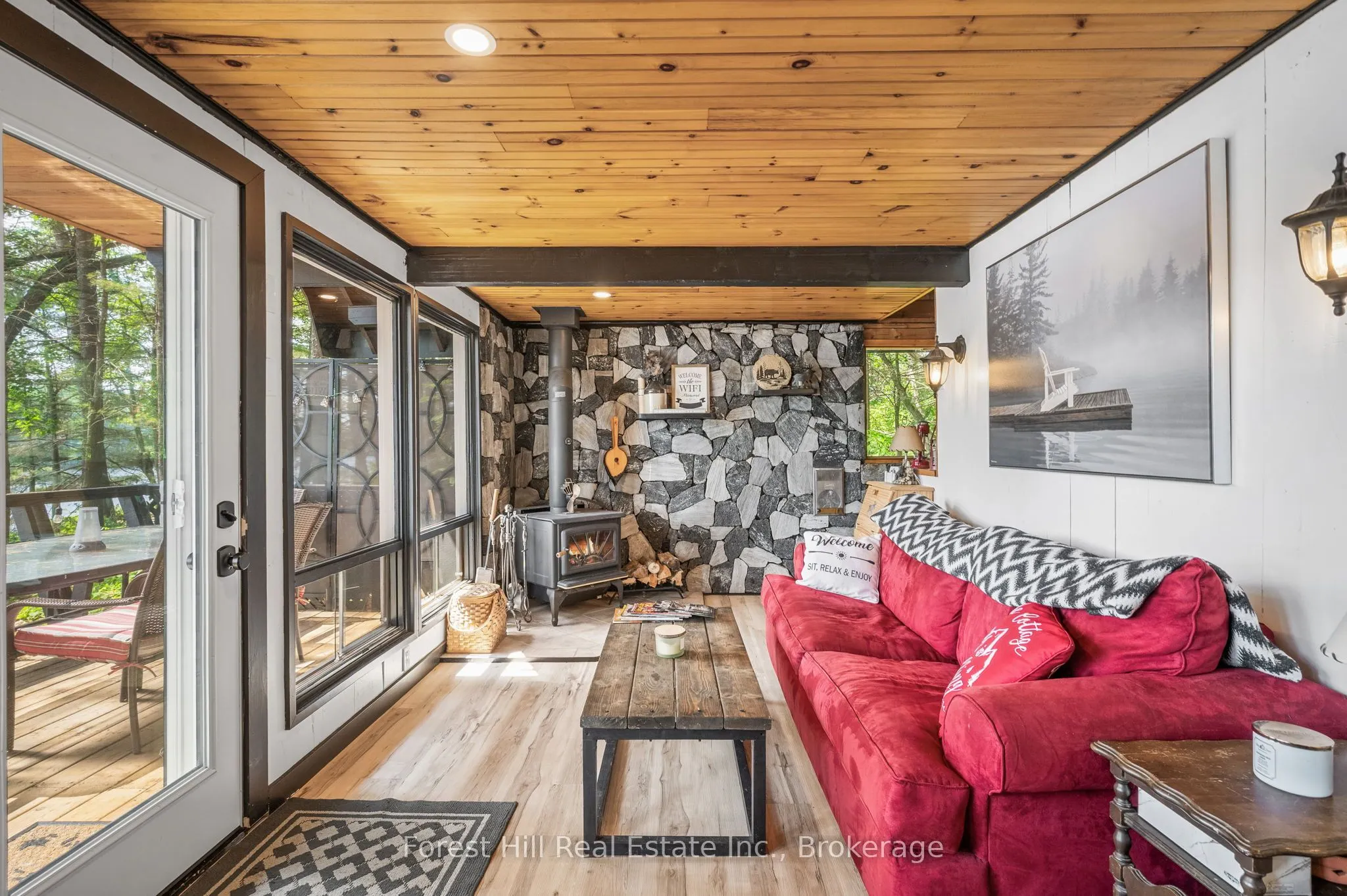 1099 Bracken Trail