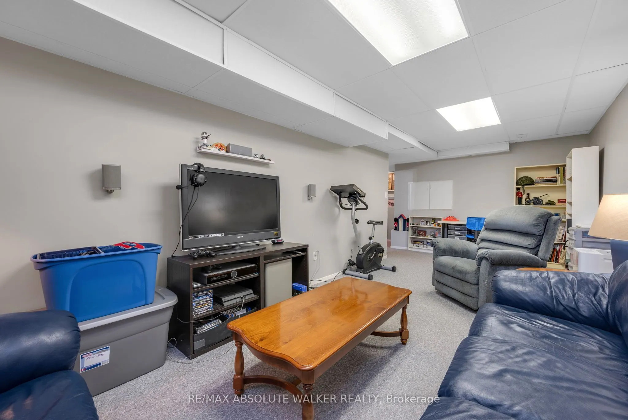757 Clearcrest Crescent