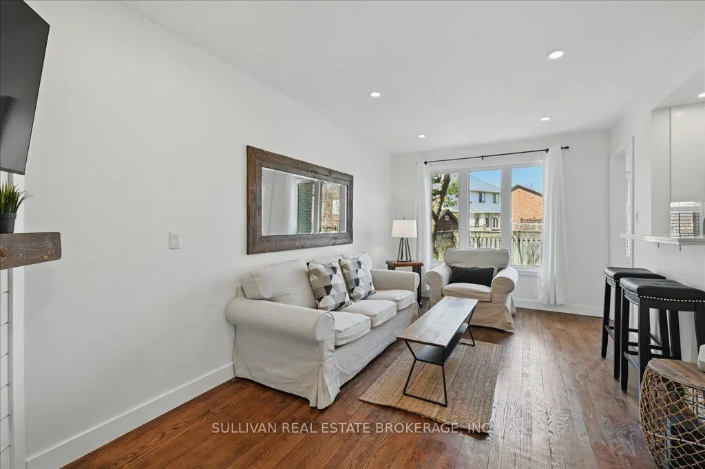 17 Rockhaven Lane