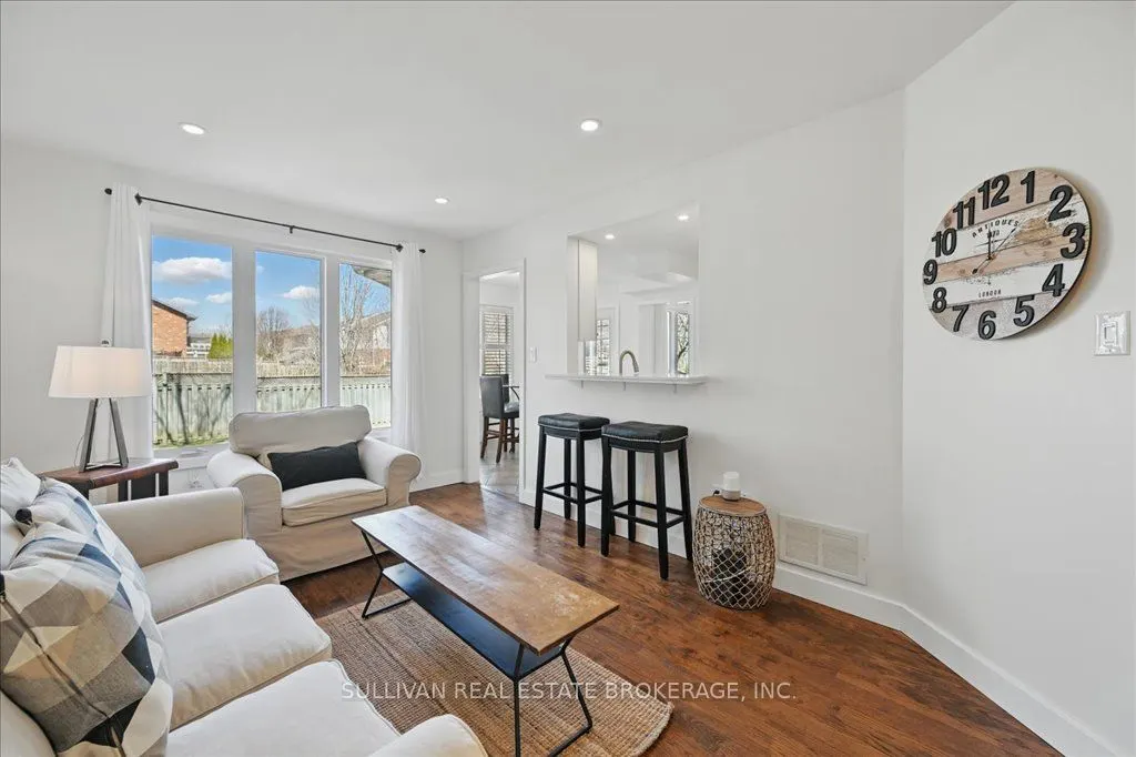 17 Rockhaven Lane