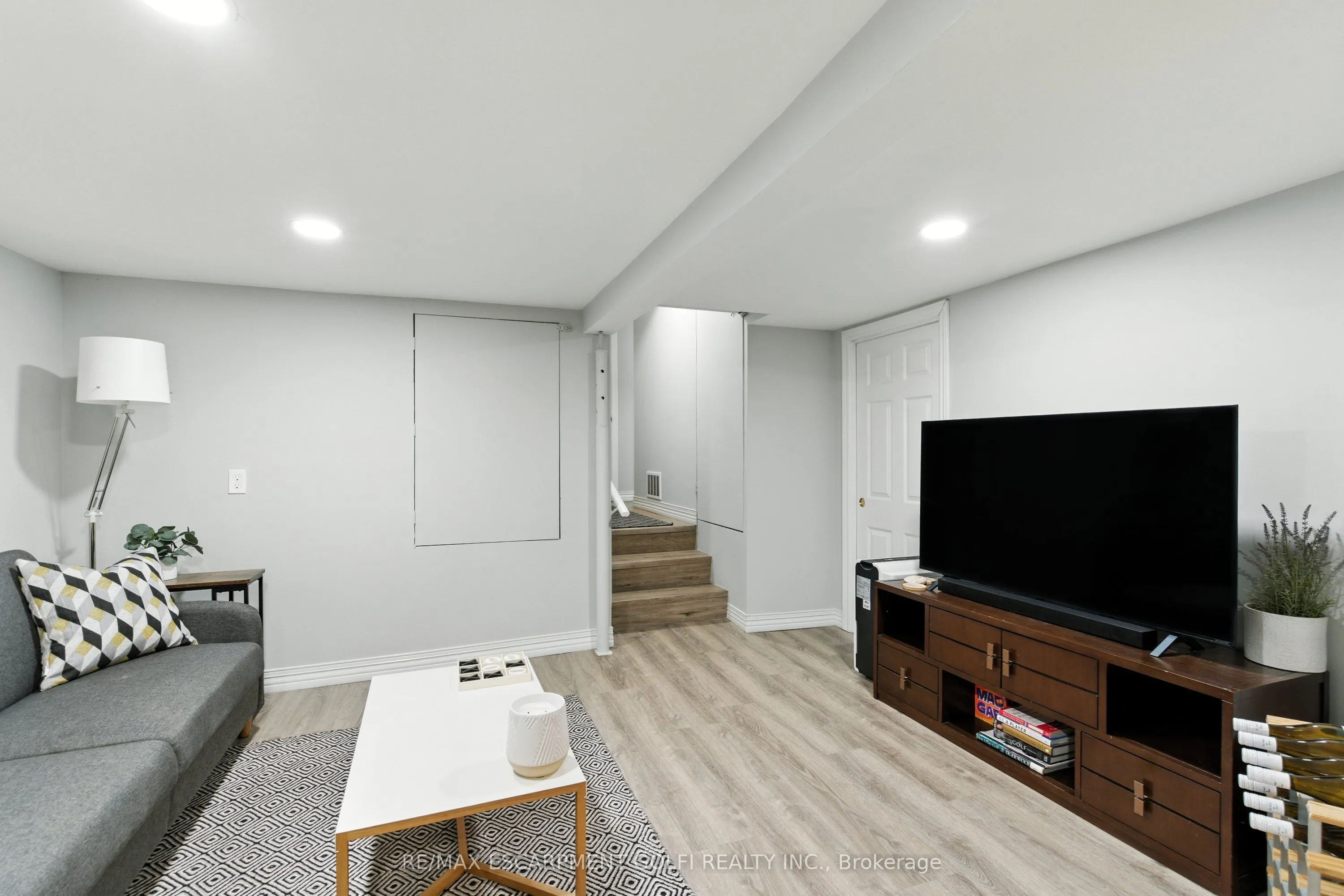 26 Gillard Street
