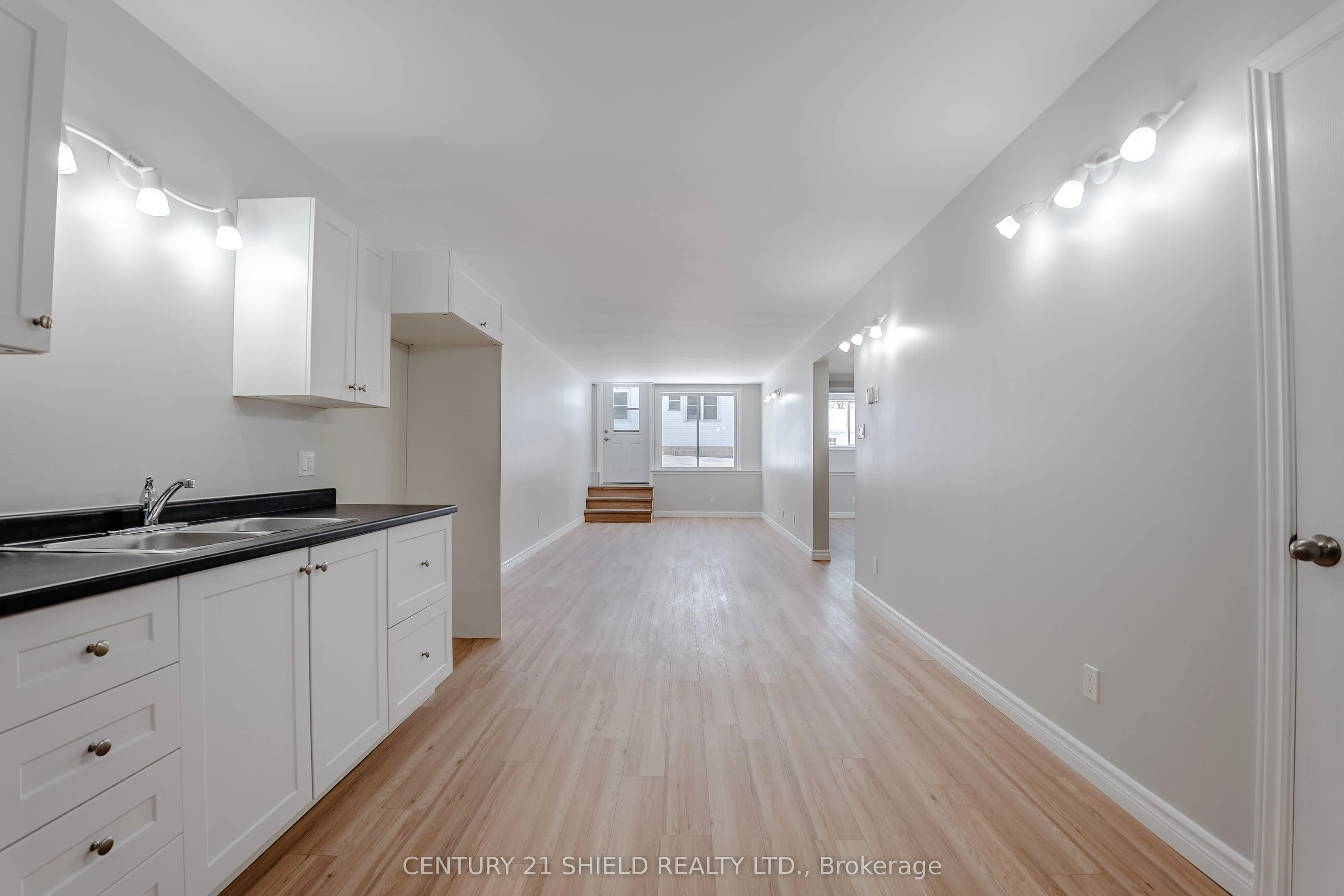 11 William Street, #B
