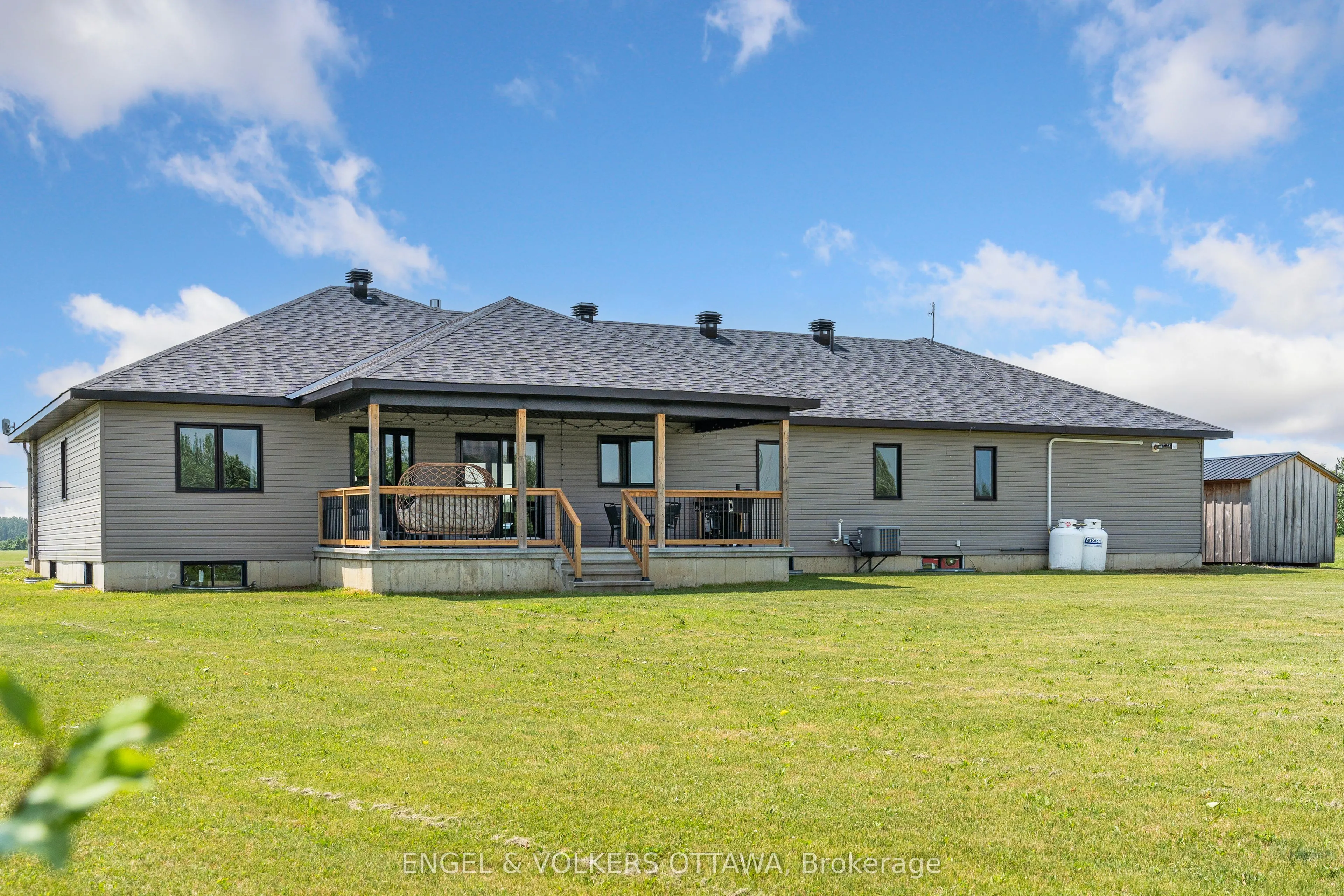 3415 Stagecoach Road