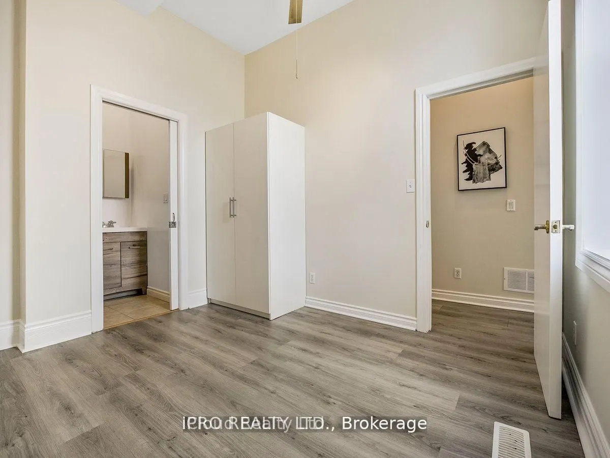 1308 King Street E