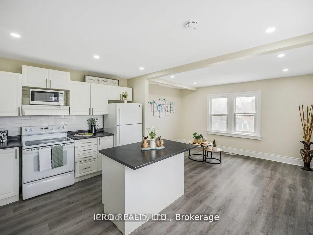 1308 King Street E
