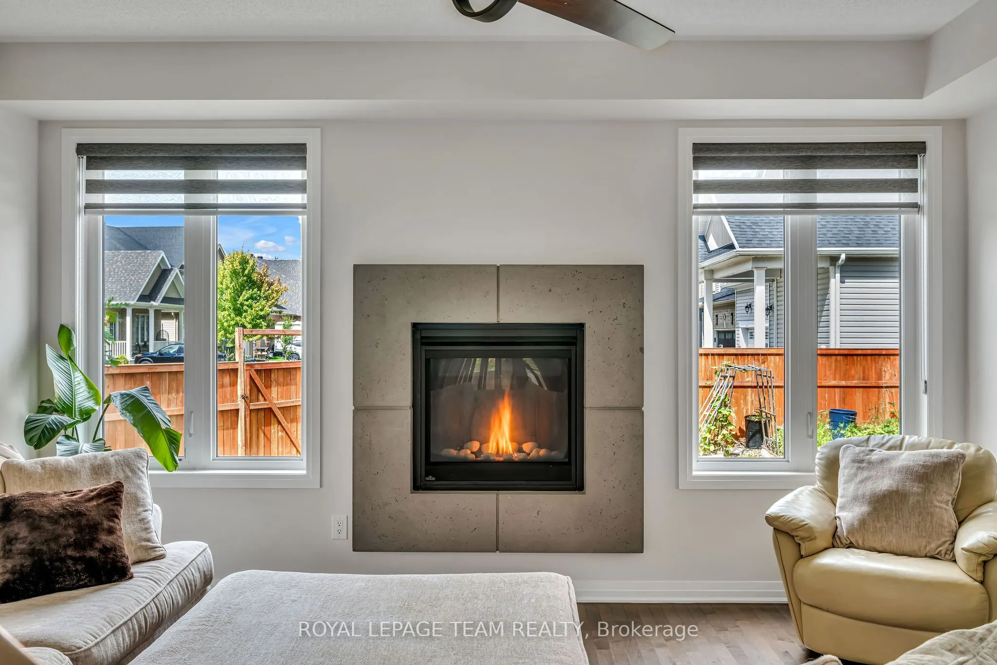 1201 De Pencier Drive