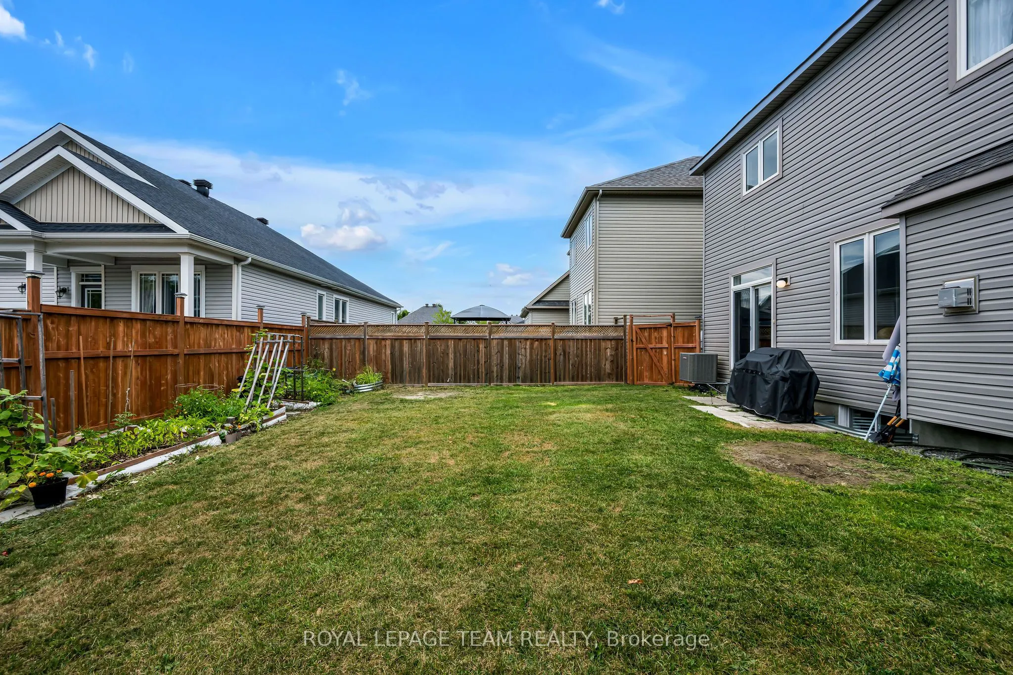1201 De Pencier Drive