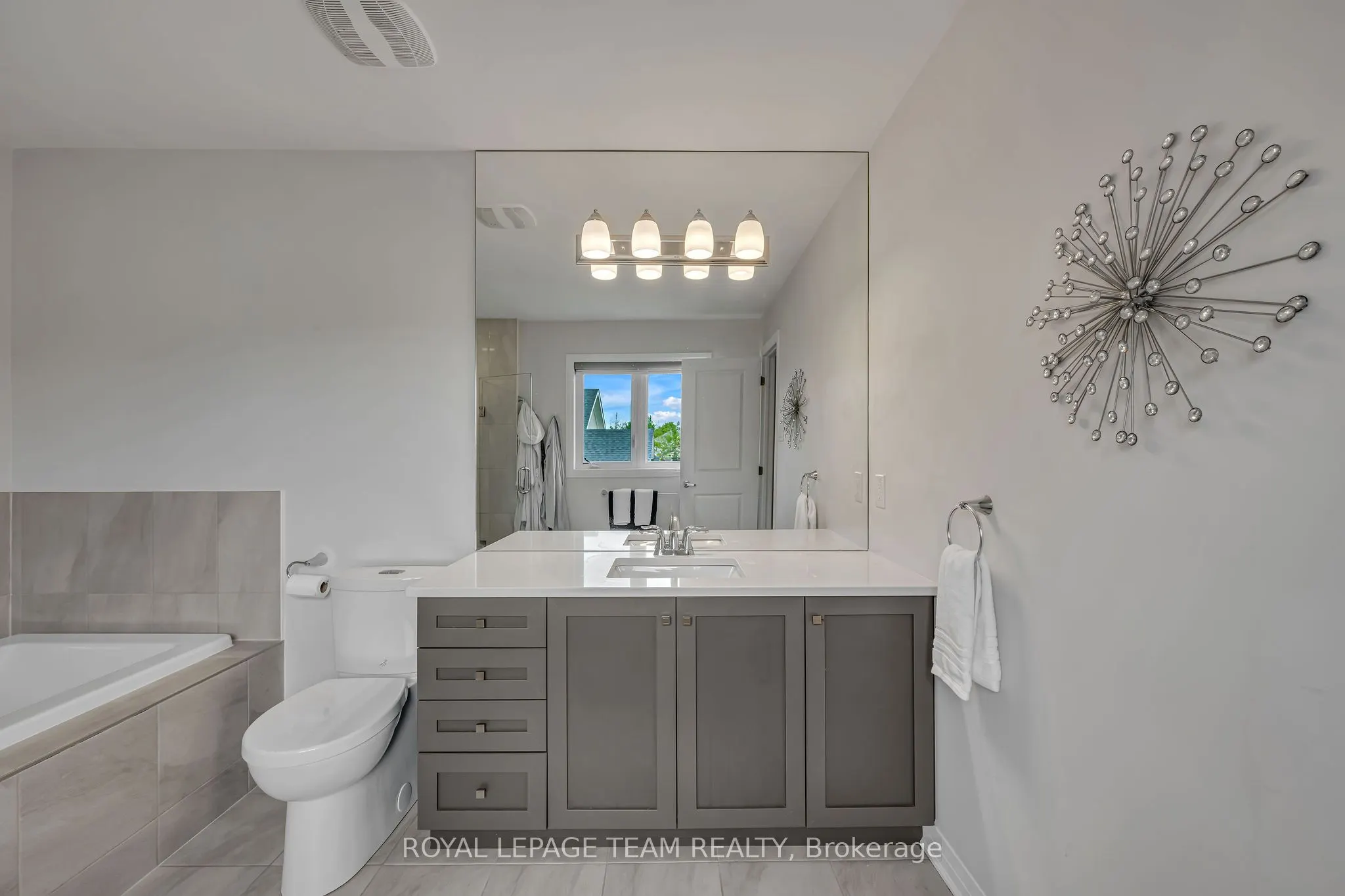 1201 De Pencier Drive