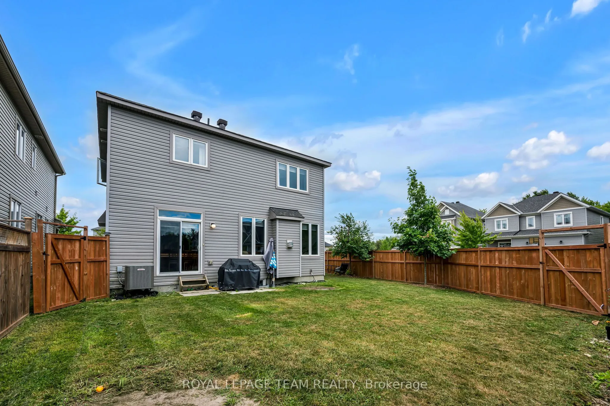 1201 De Pencier Drive