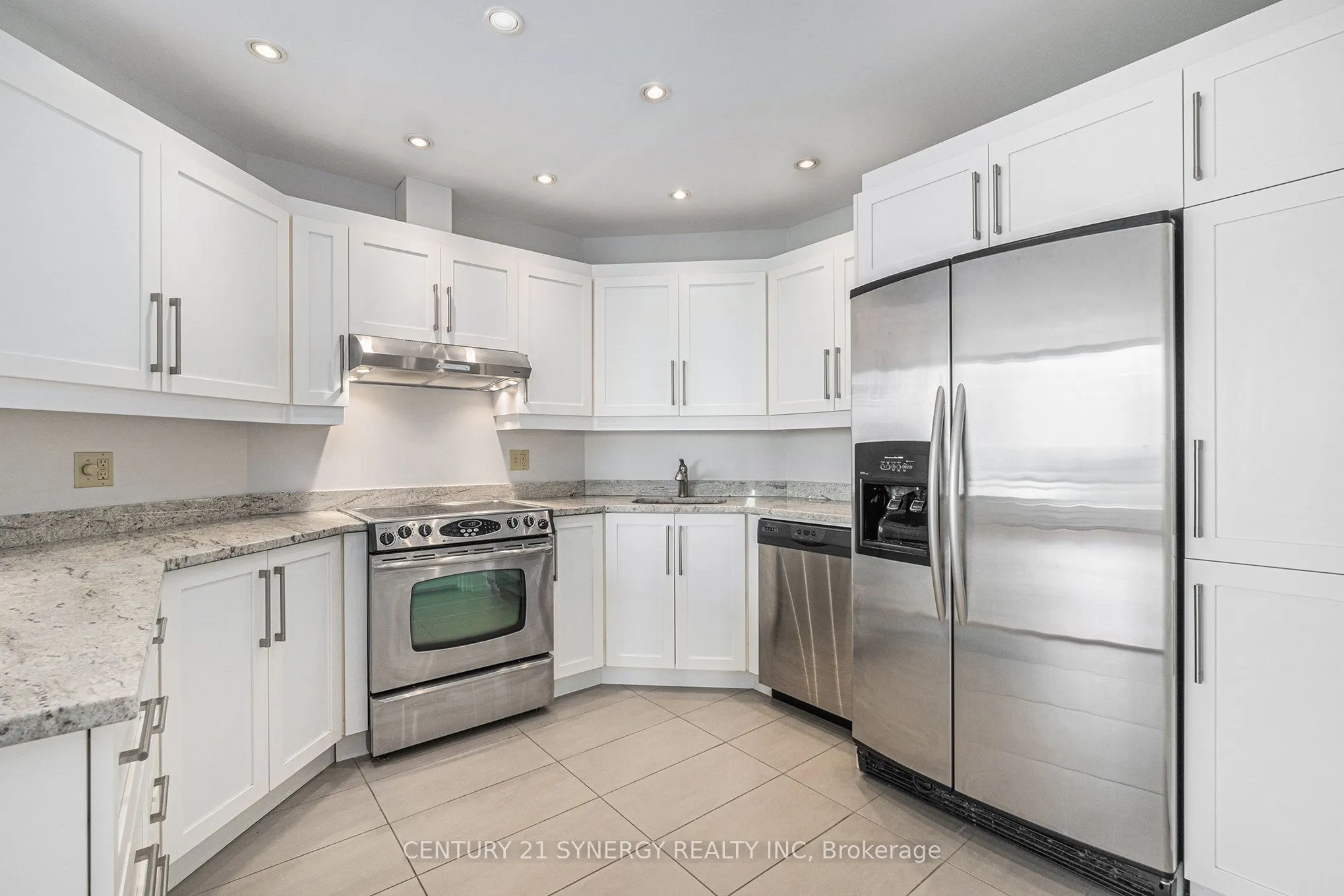 160 George Street, #2202