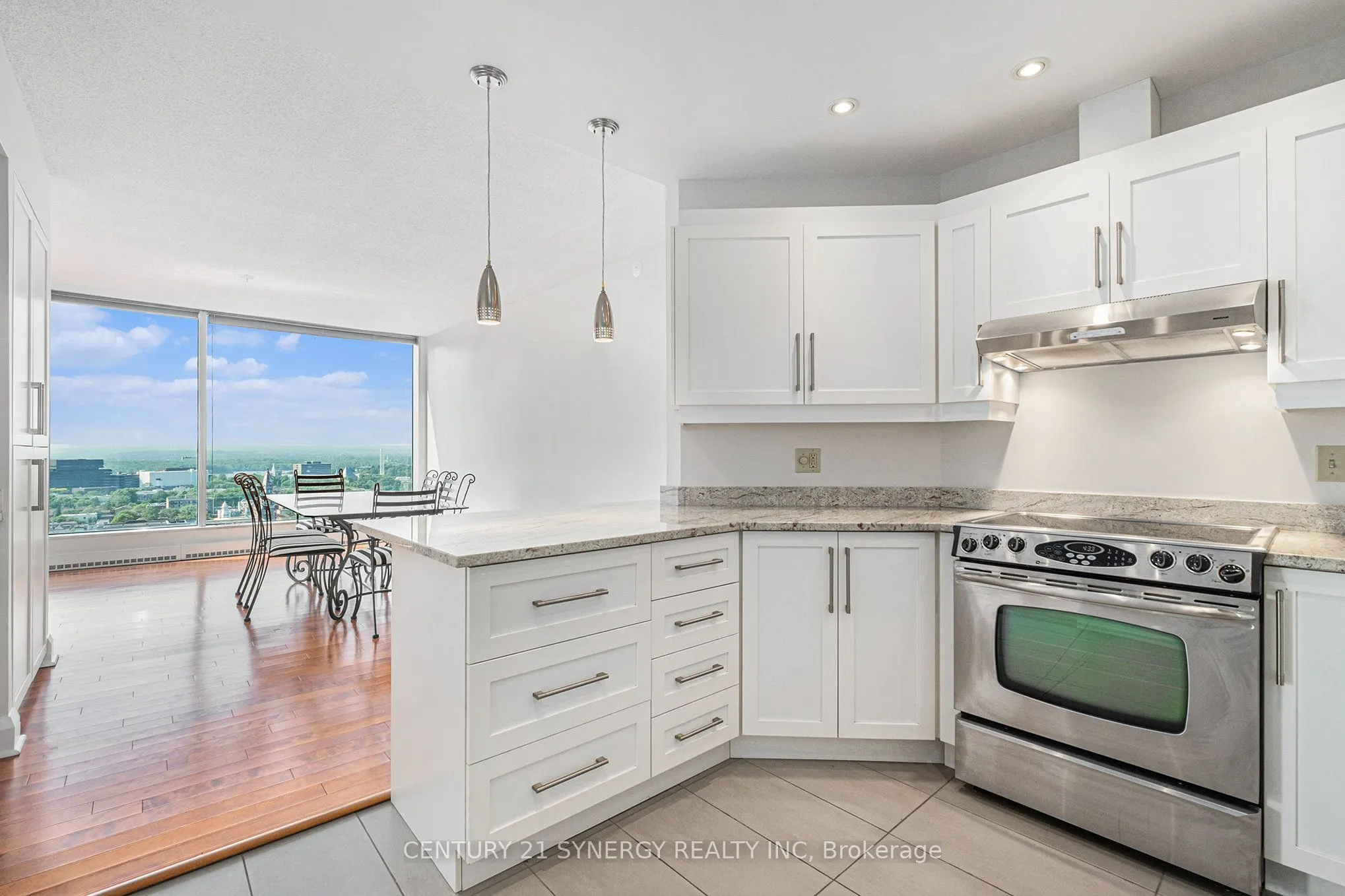 160 George Street, #2202
