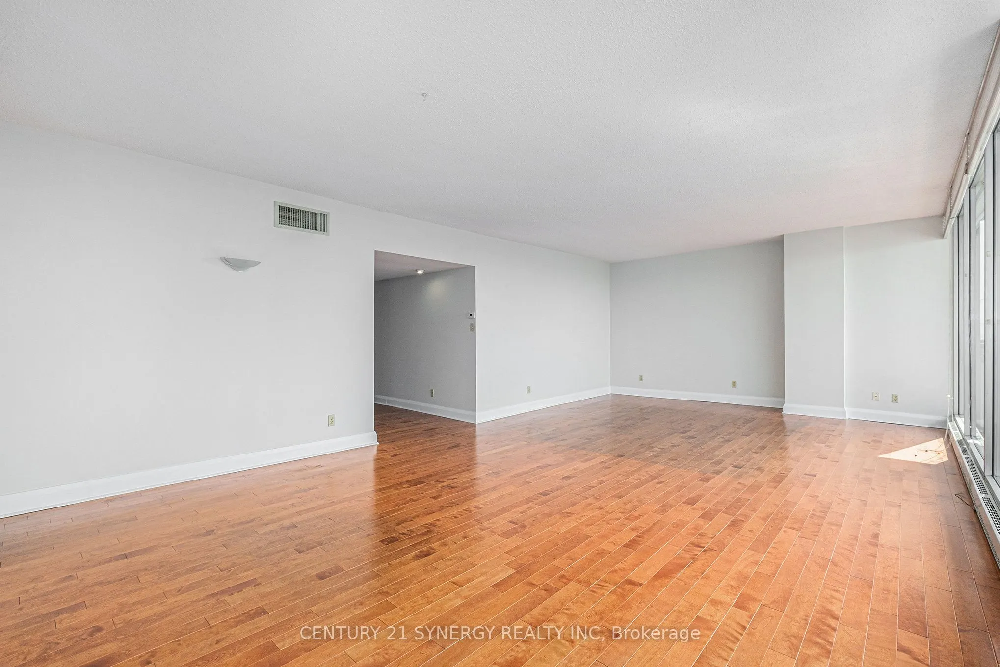 160 George Street, #2202
