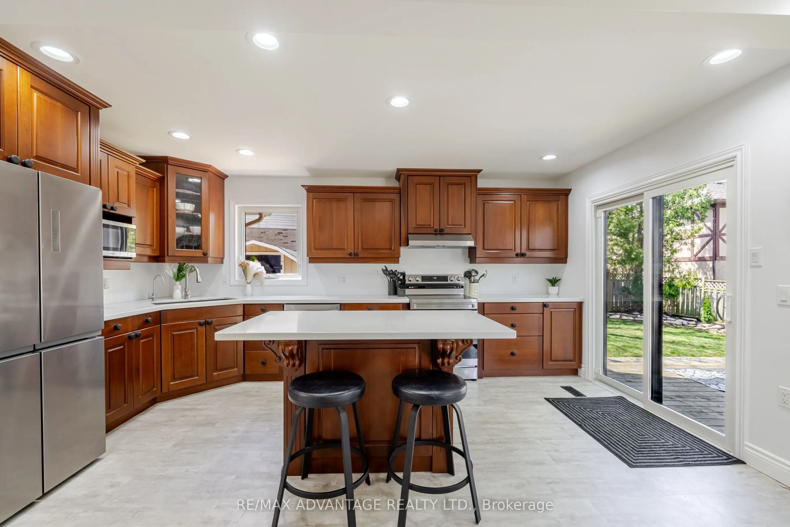 1809 Phillbrook Drive