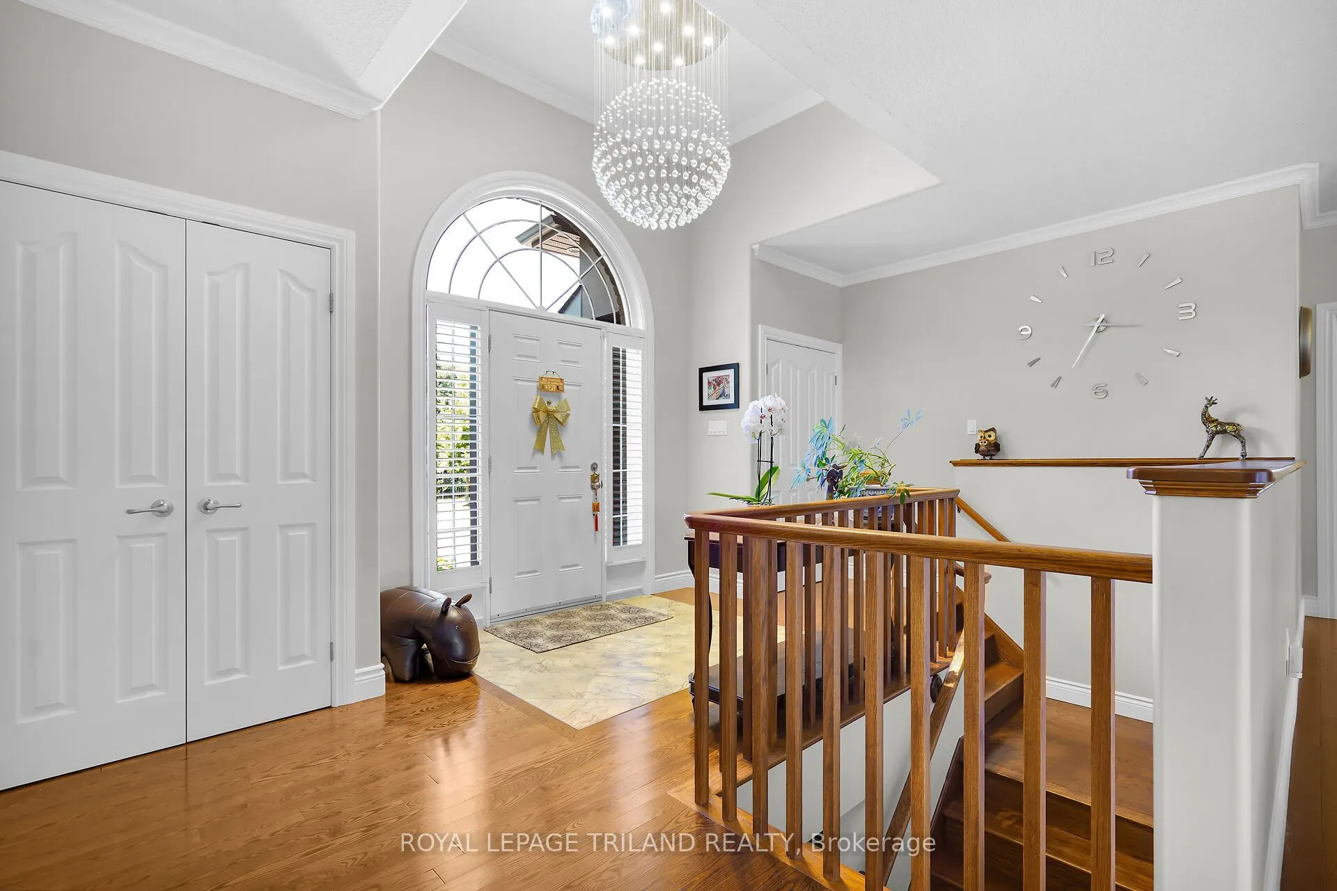 7119 Clayton Walk