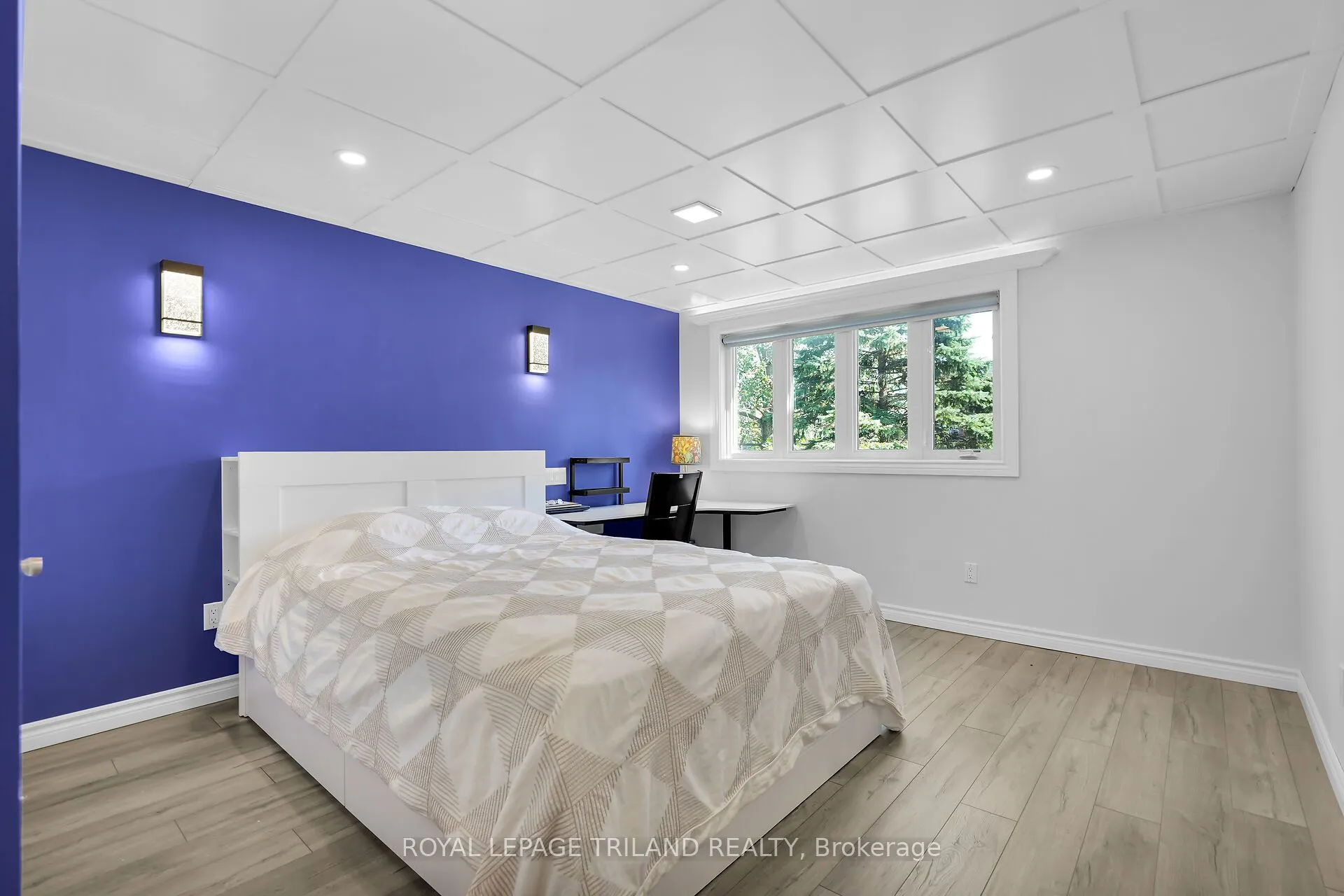 7119 Clayton Walk