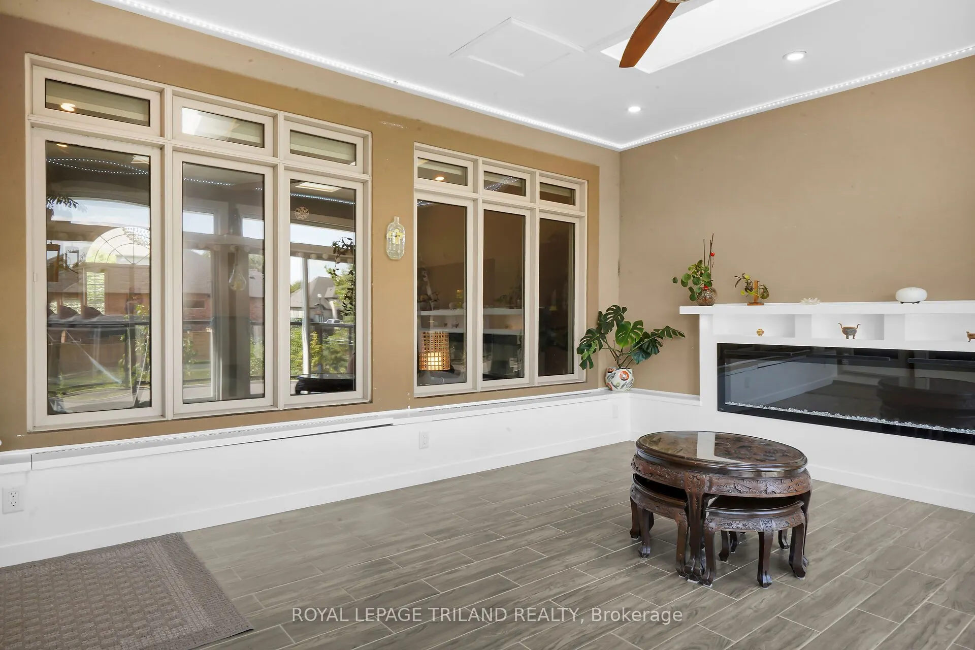 7119 Clayton Walk