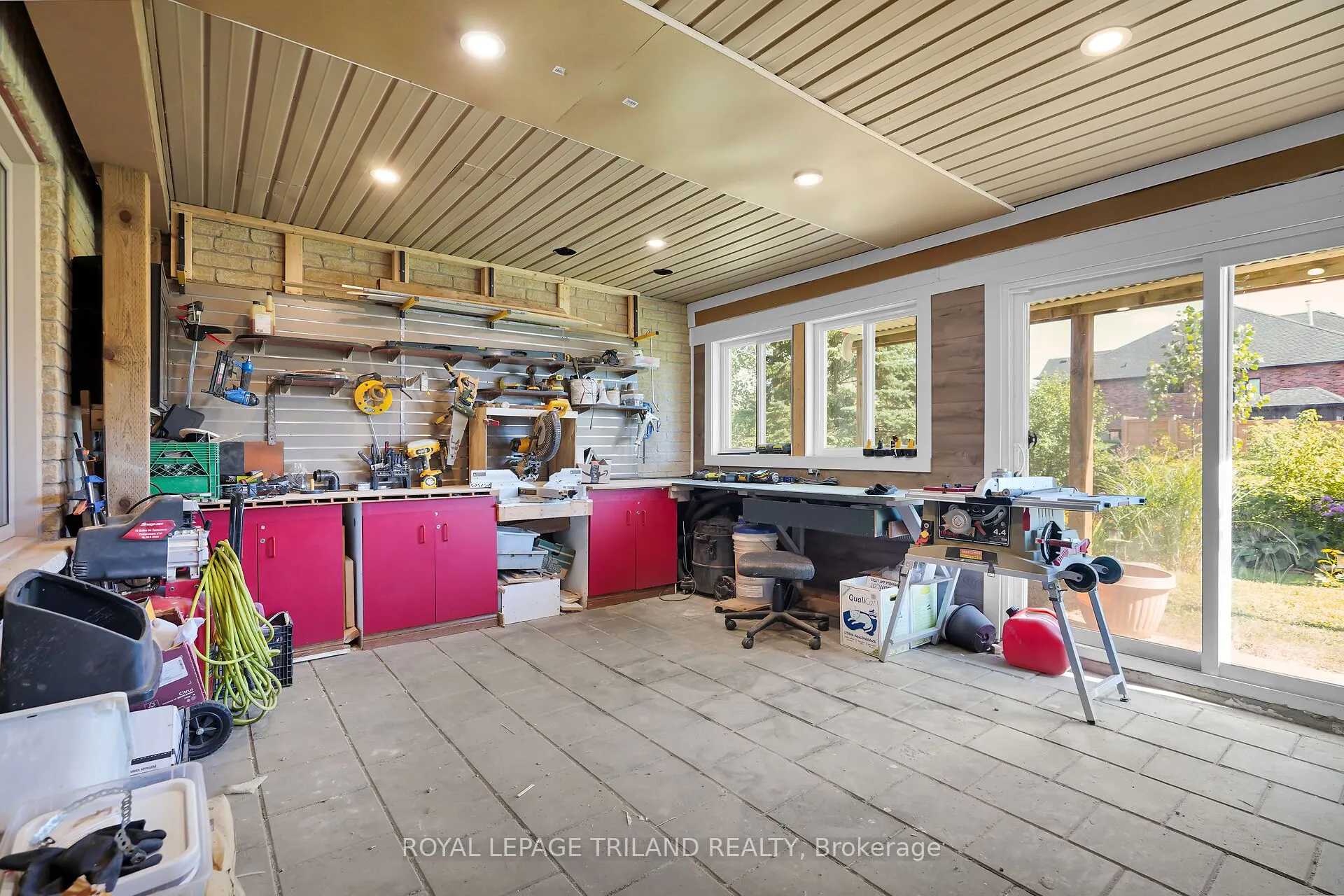 7119 Clayton Walk