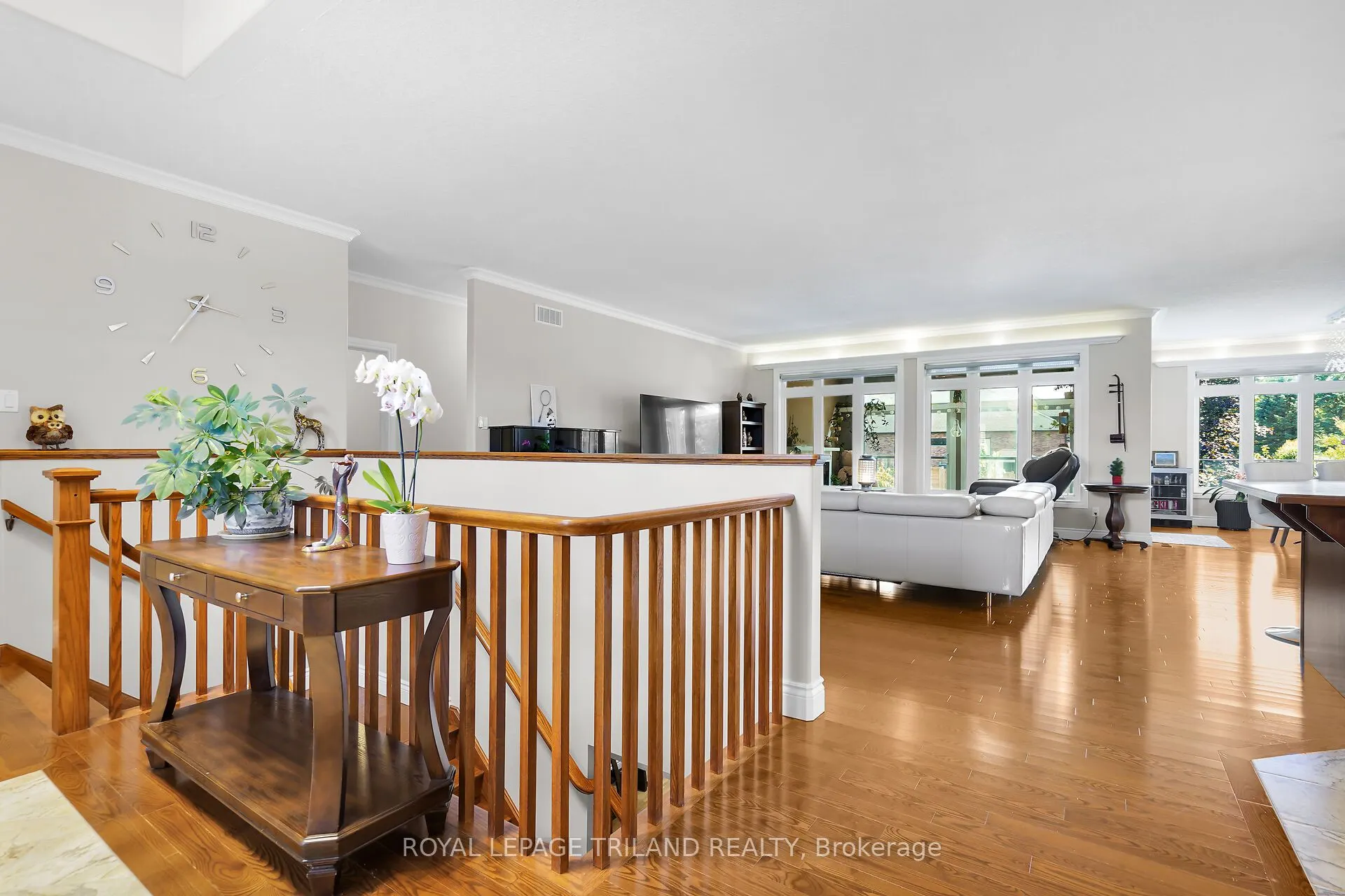 7119 Clayton Walk