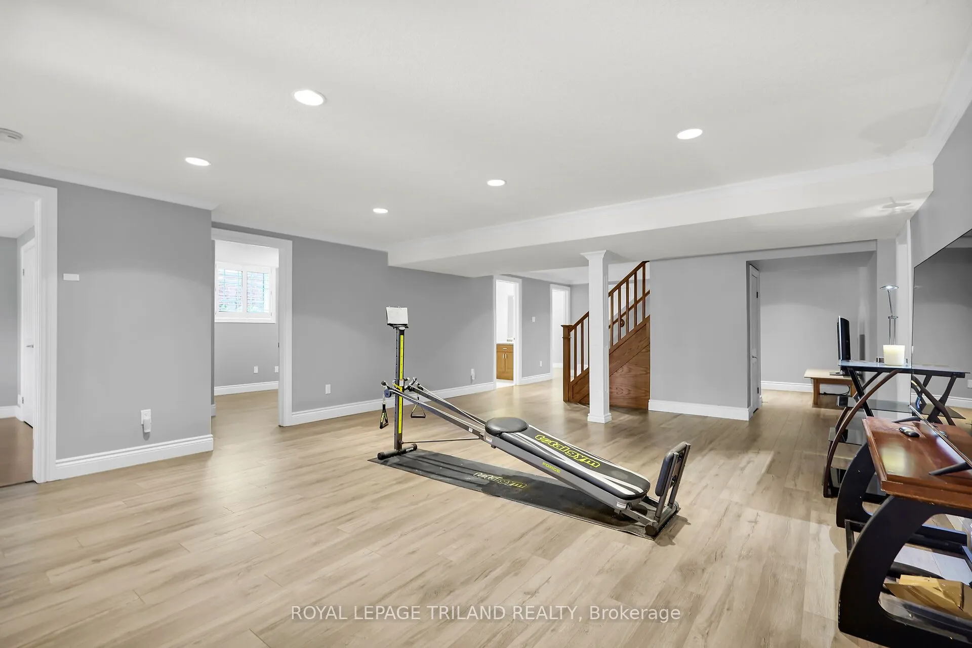 7119 Clayton Walk