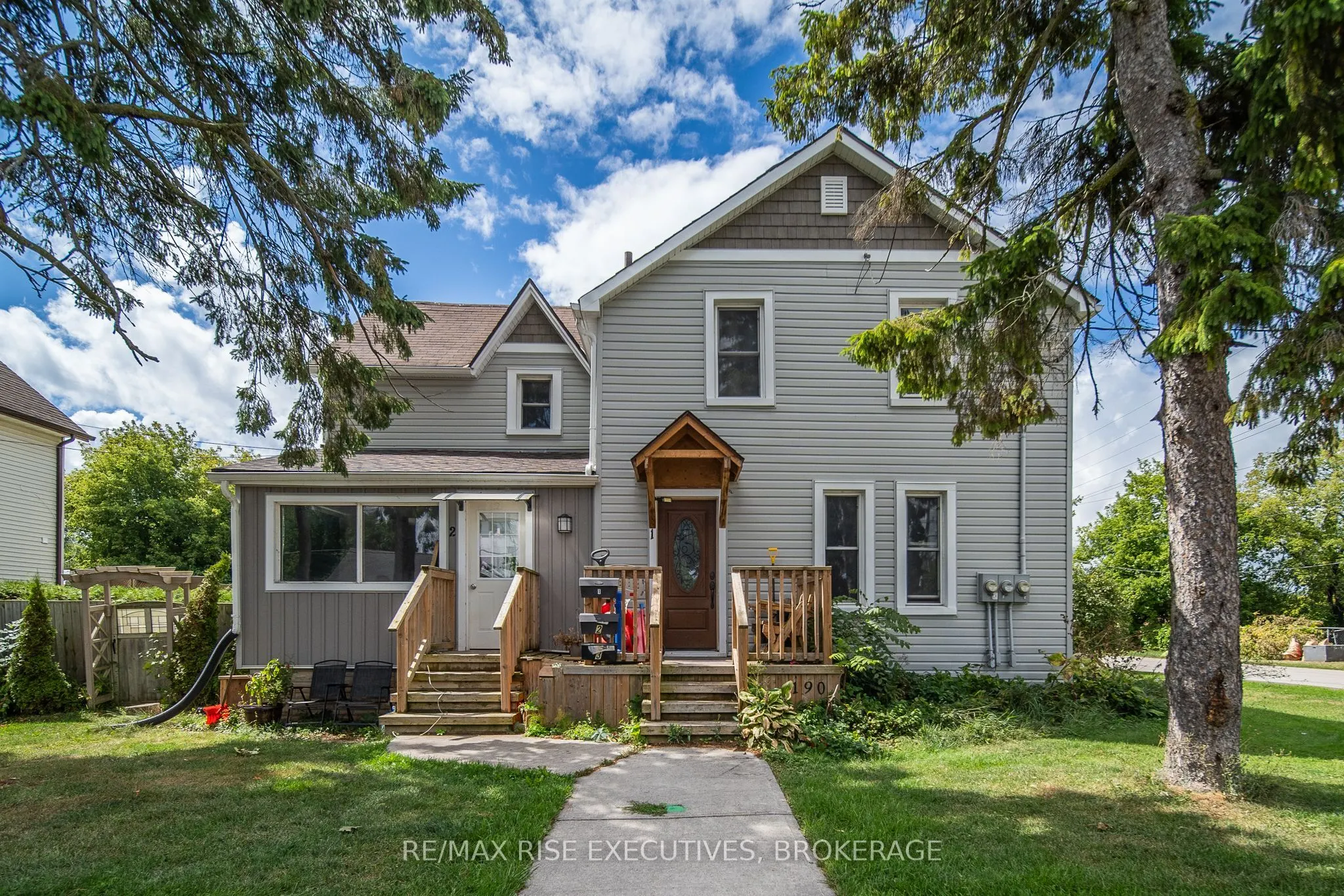 190 Victoria Avenue
