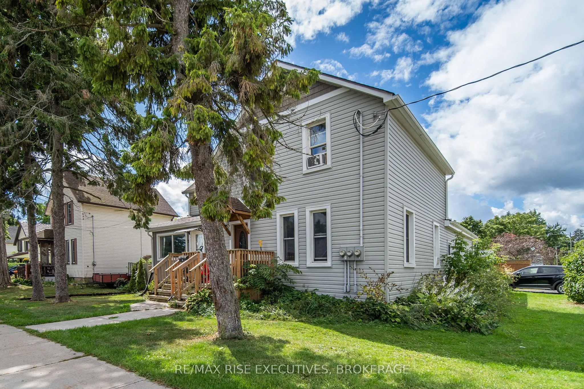 190 Victoria Avenue