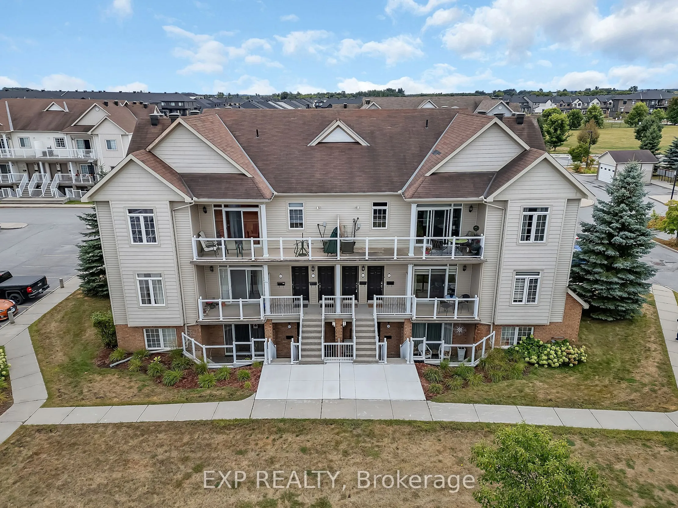 107 Artesa Private, #L