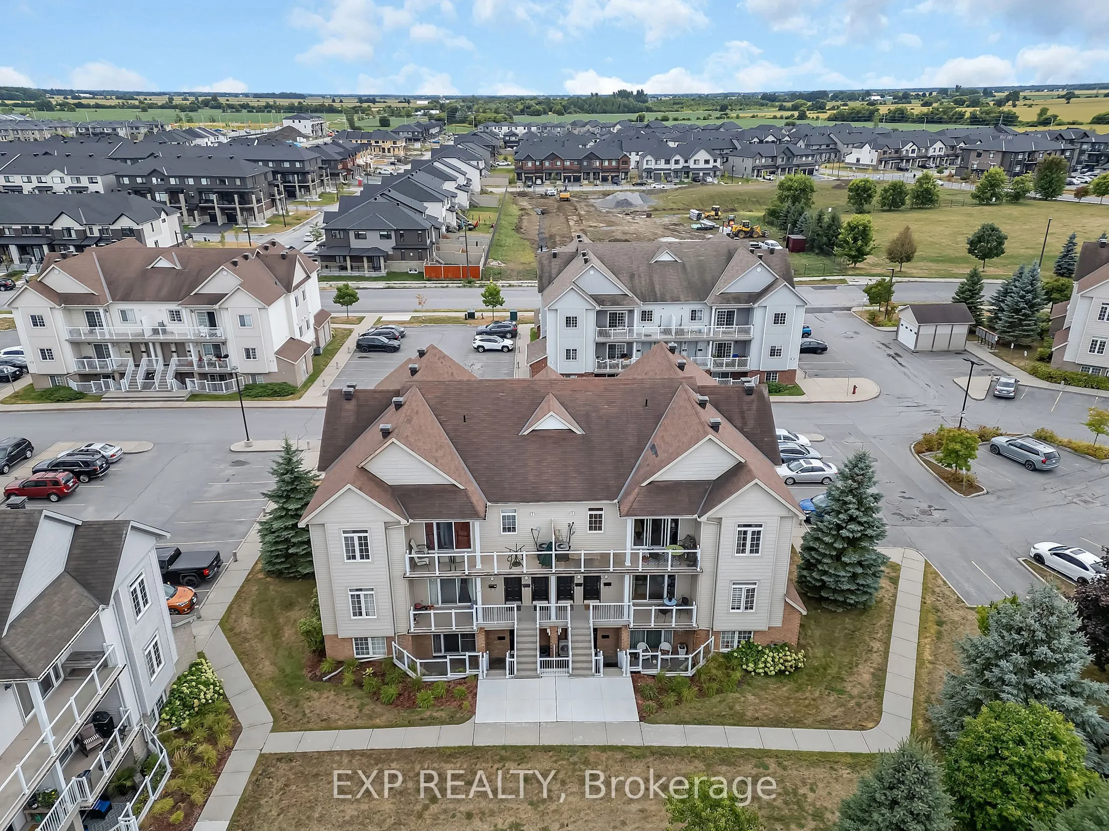 107 Artesa Private, #L
