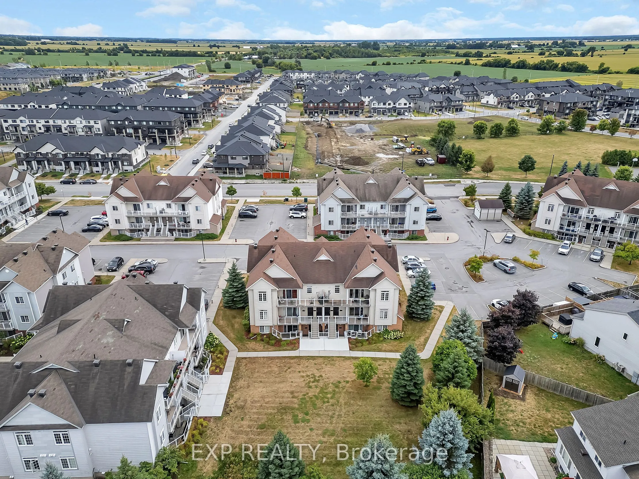 107 Artesa Private, #L