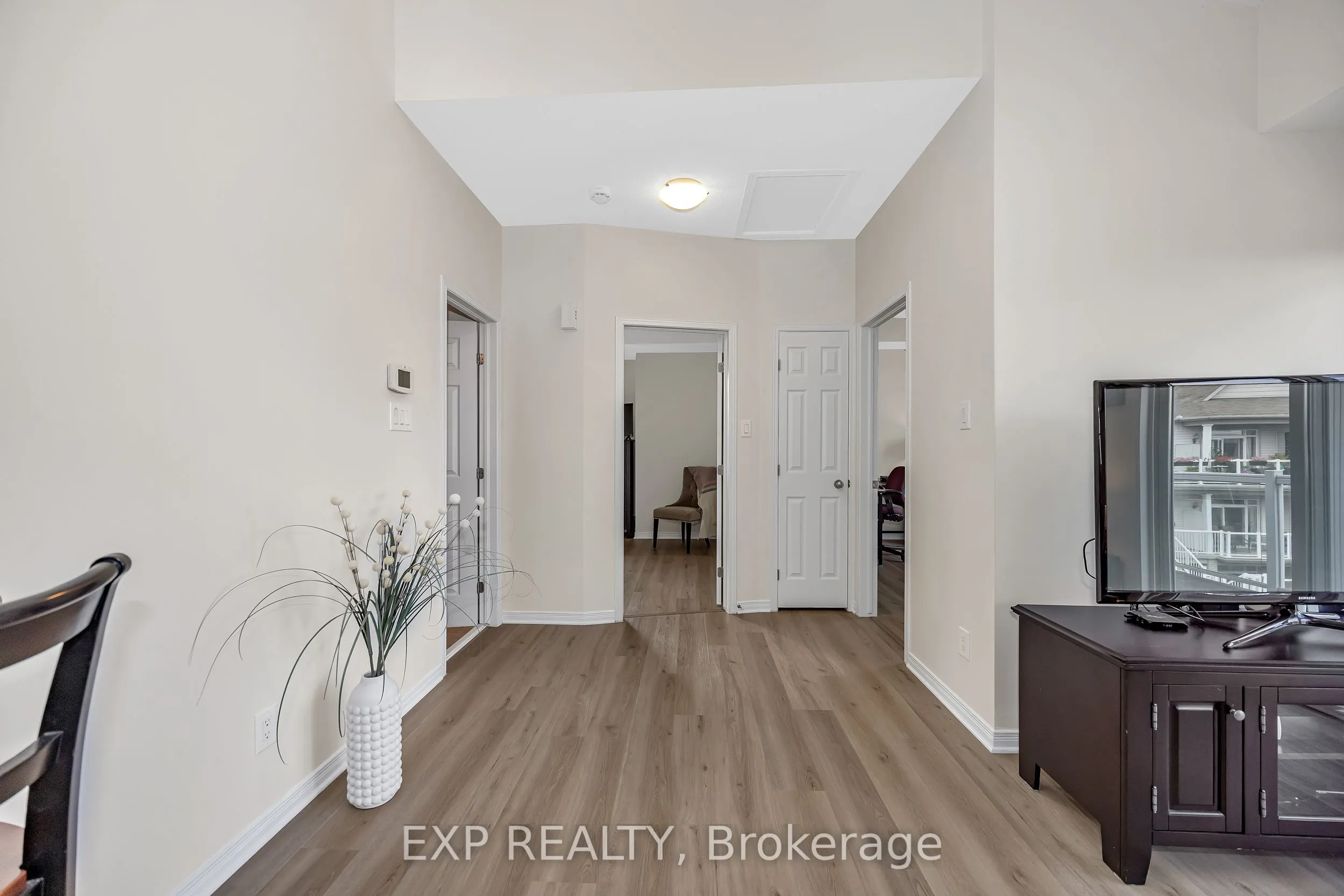 107 Artesa Private, #L