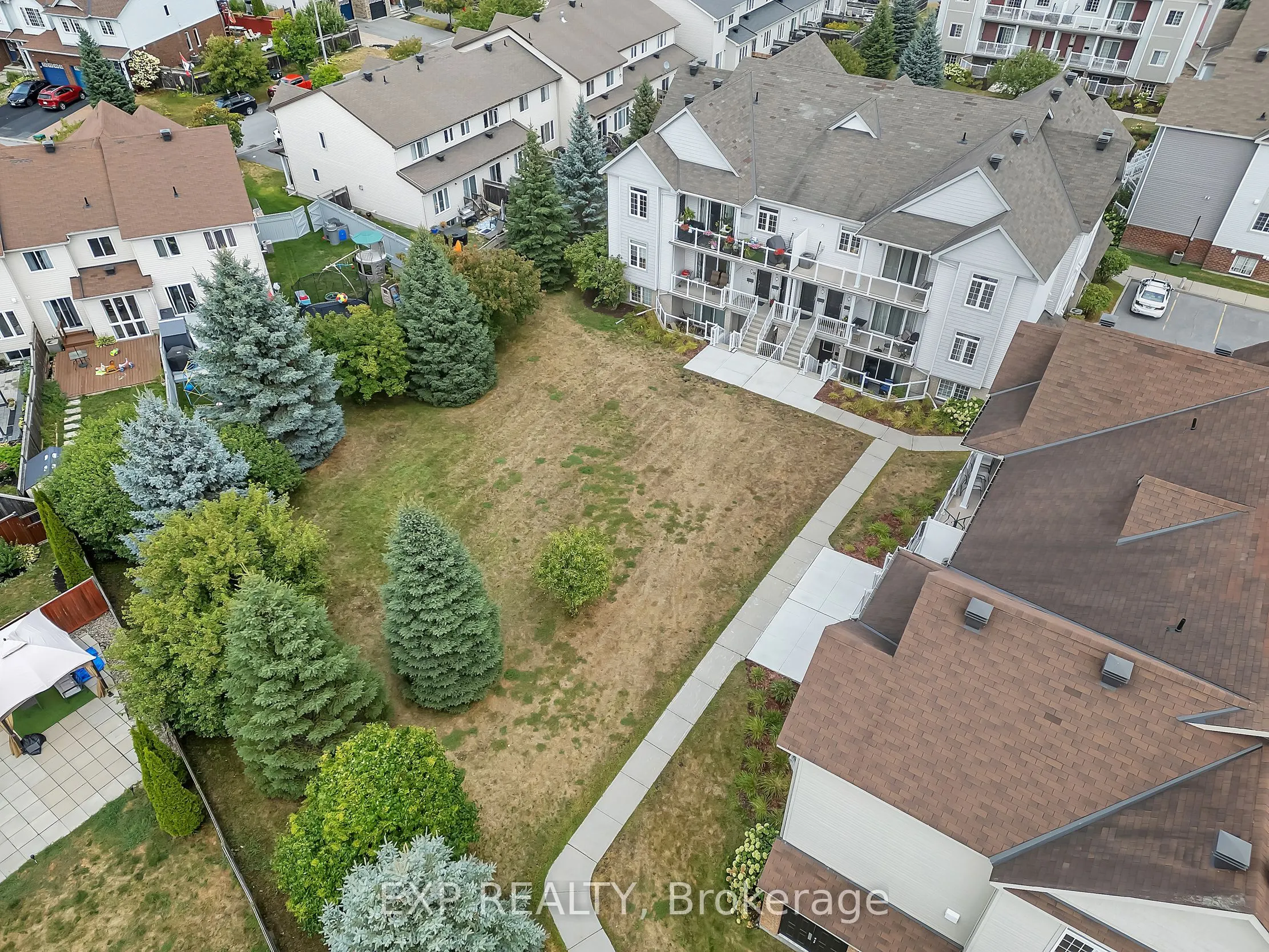 107 Artesa Private, #L